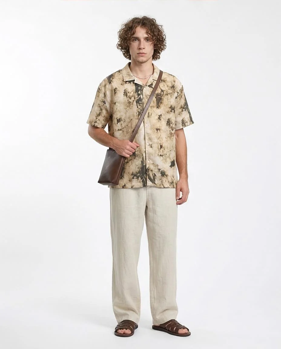 Ravin Abstract Tie-Dye Short-Sleeve Resort Shirt – Sand & Charcoal - R204709 - Image 3