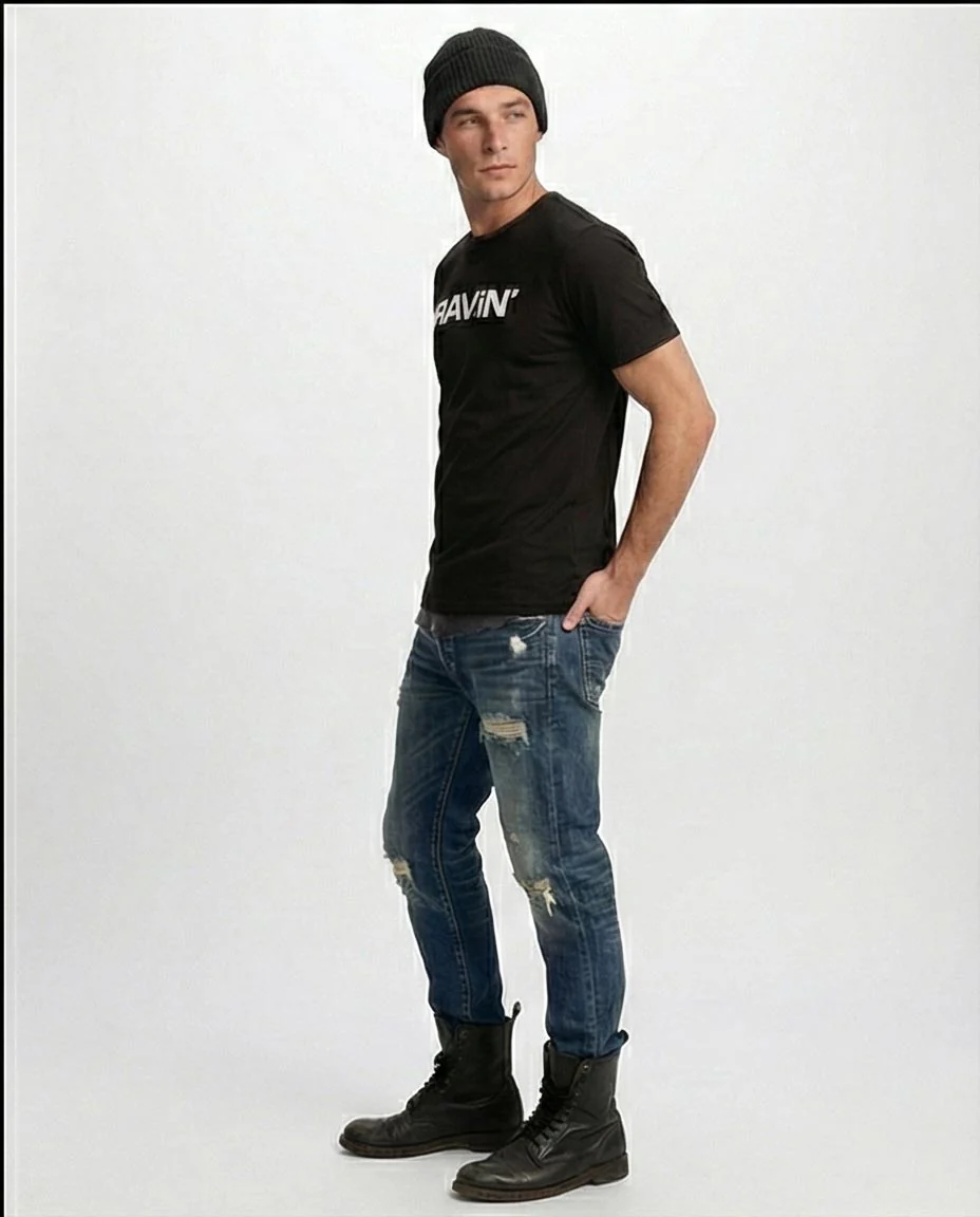 Ravin Men's Black Graphic Logo T-Shirt - Image 5