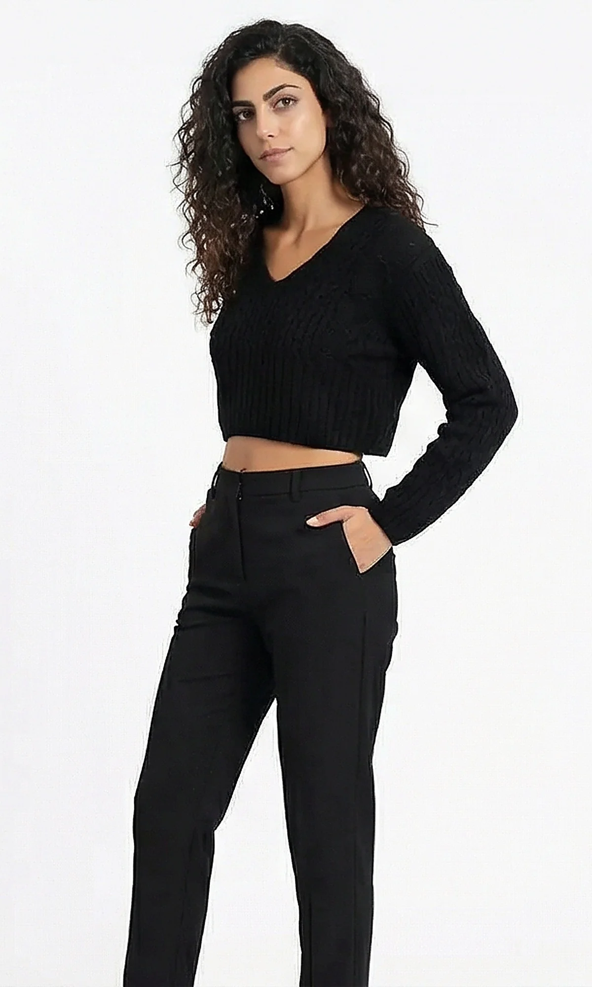 Black Solid V-Neck Cable Knit Crop Pullover - Image 5