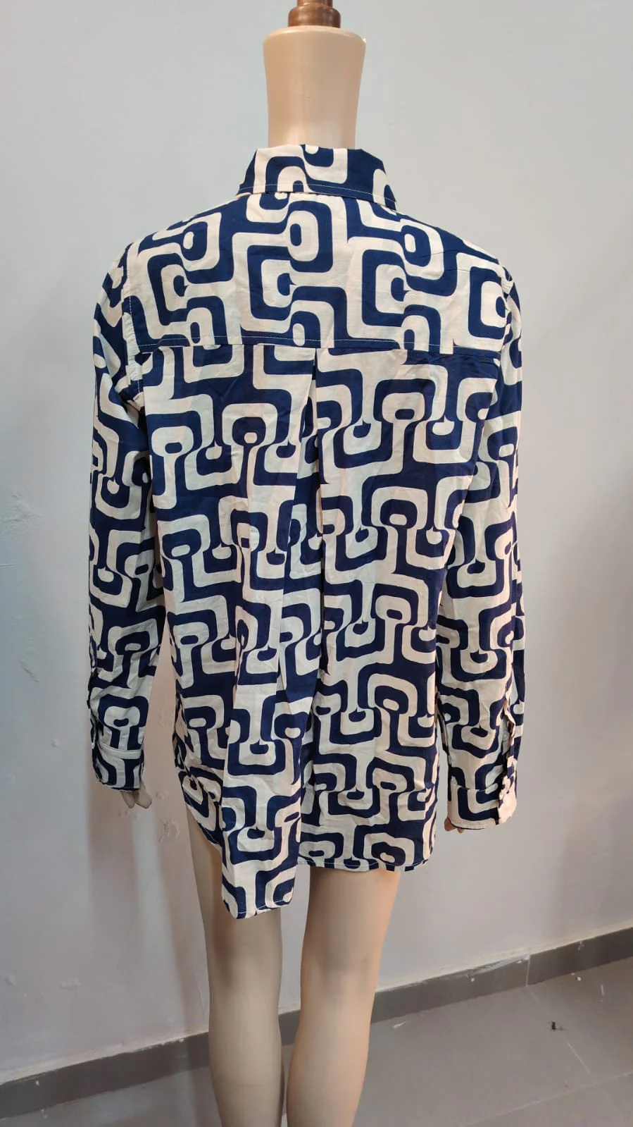 Blue & Beige Geometric Mod Print Long Sleeve Shirt - R217296 - Image 7