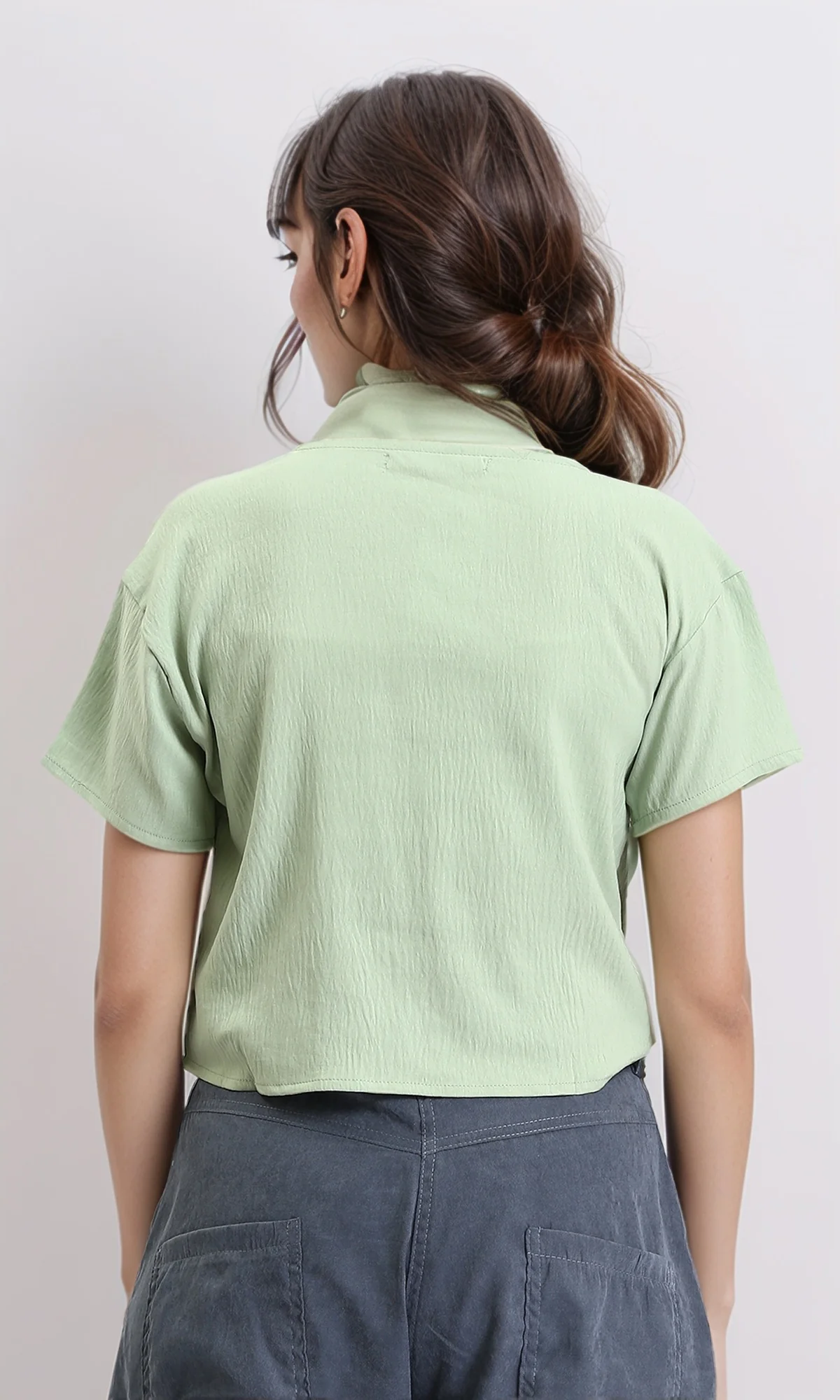 R208496 - Boat Neck Solid Slip On Basic Tee - Light Green - Image 2