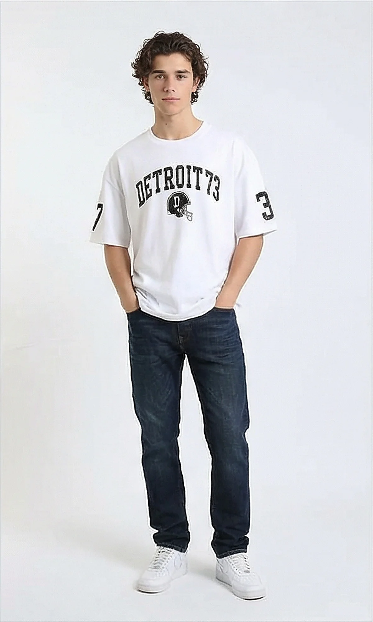 R215965 - Crew Neck Relaxed Fit Printed Tee - White - Image 4