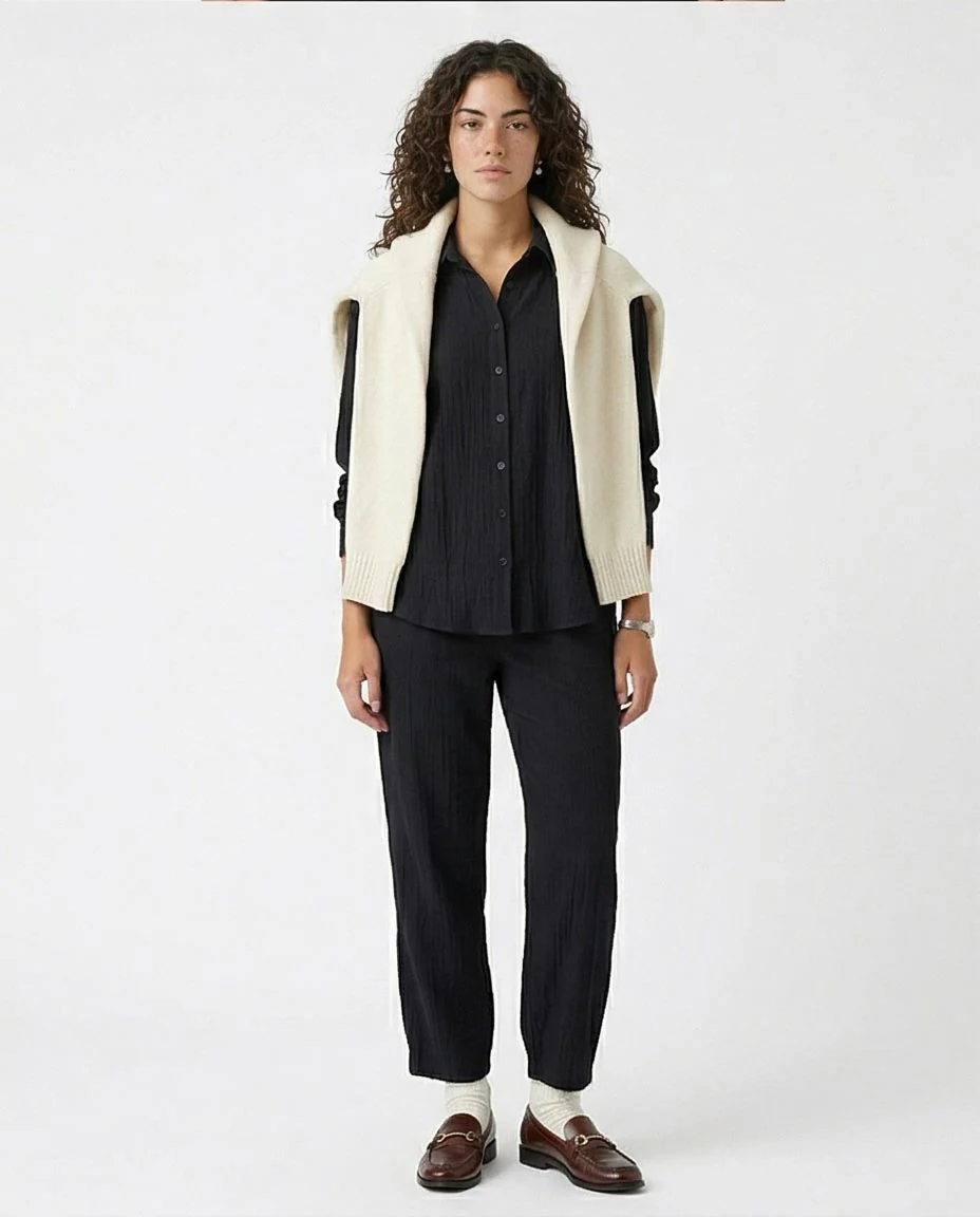 Ravin Crinkle Crêpe Relaxed Button-Down Shirt in Black – Plissé Texture, Dropped Shoulder, Effortless Casual Chic - R217305 - Image 3