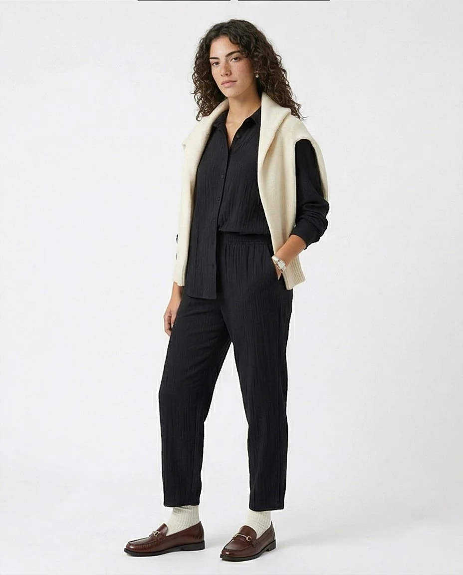 Ravin Crinkle Crêpe Relaxed Button-Down Shirt in Black – Plissé Texture, Dropped Shoulder, Effortless Casual Chic - R217305 - Image 4