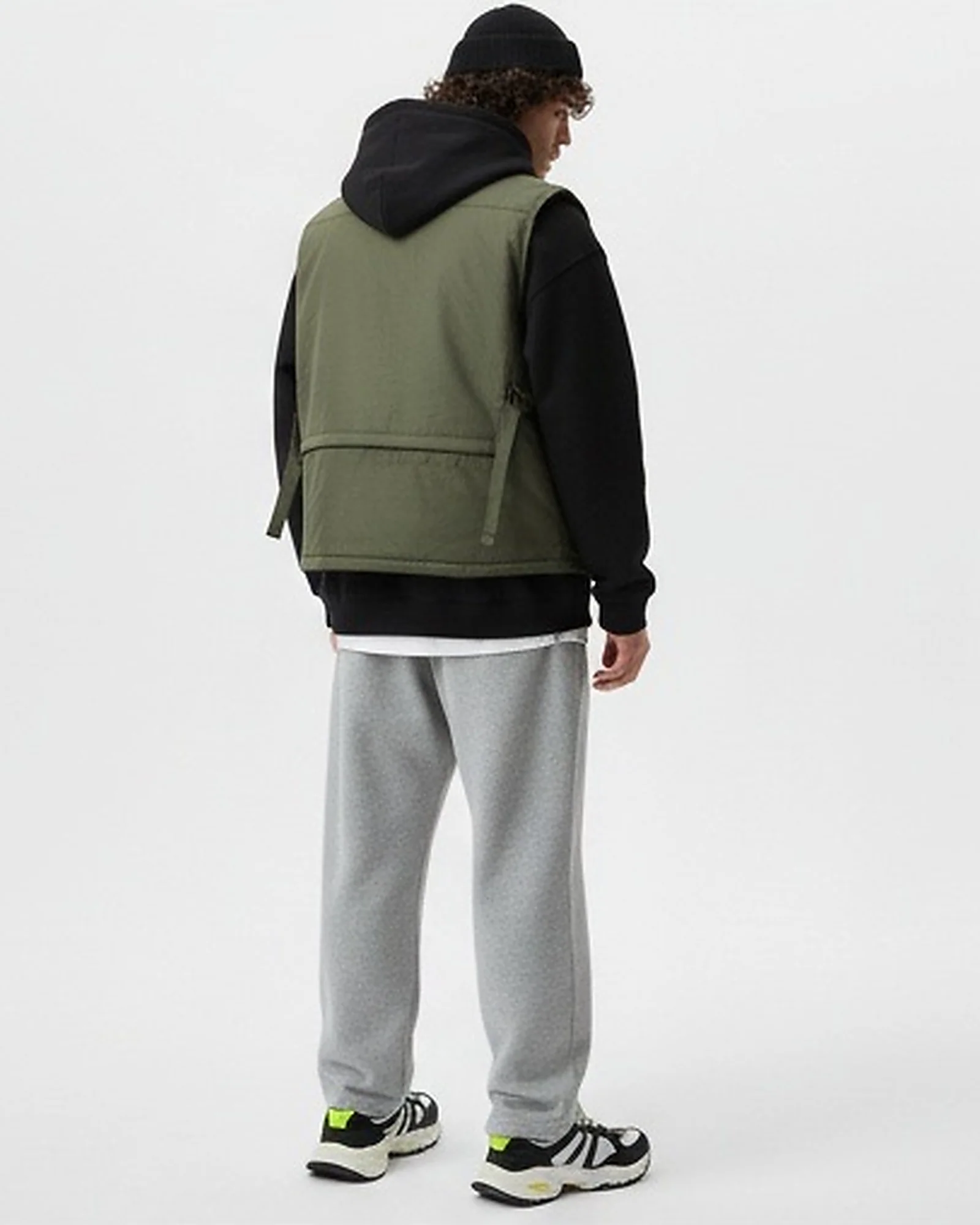 Essential Heather Grey Relaxed-Fit Sweatpants - Image 2
