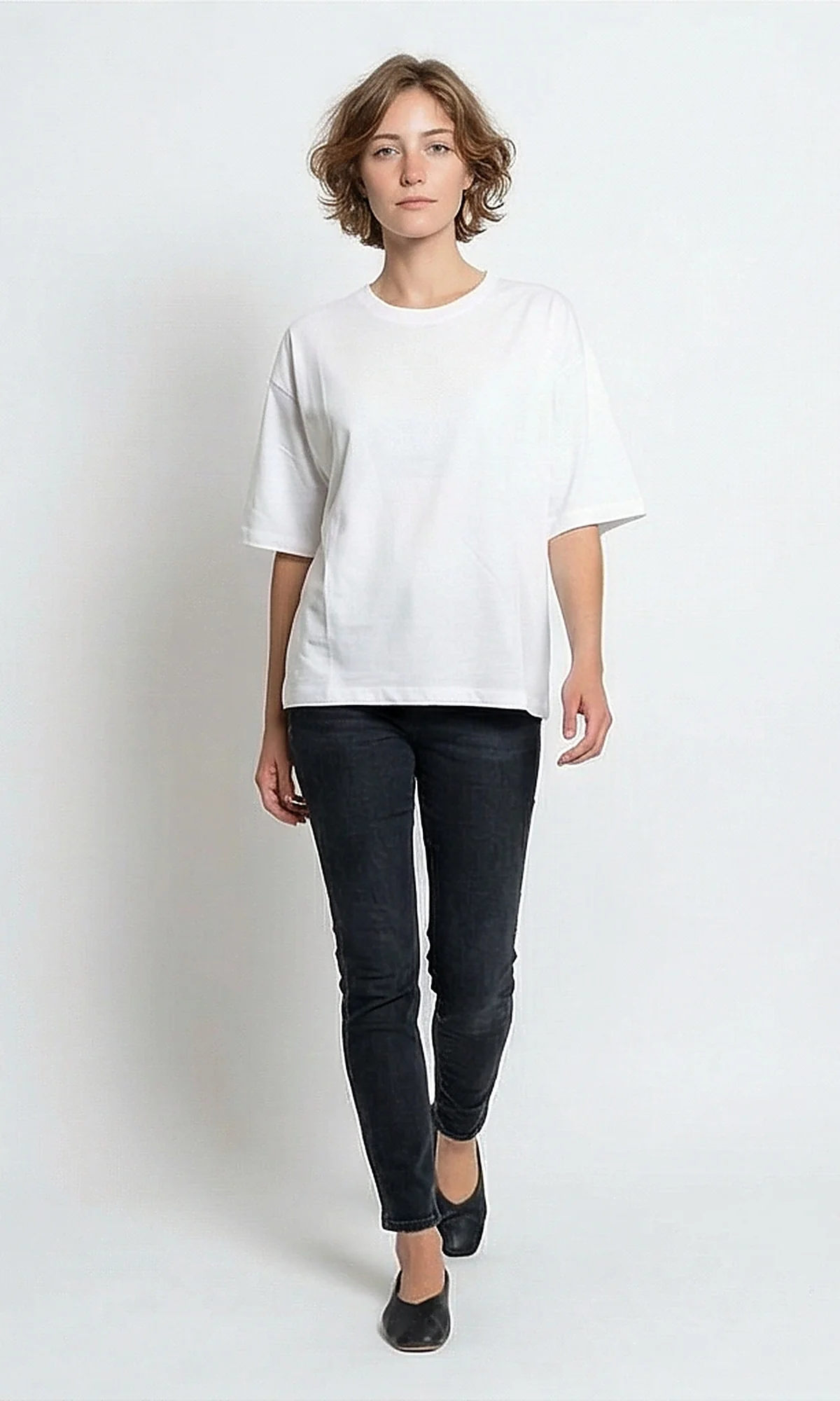 Essential Oversized Cotton T-Shirt - Image 4
