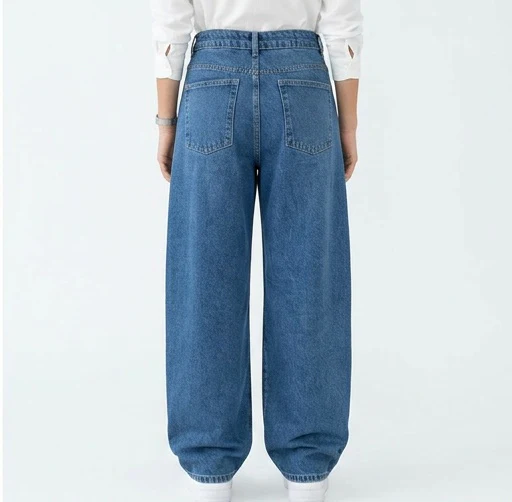 High-Waist Wide-Leg Barrel Jeans in Classic Blue - R216827 - Image 2