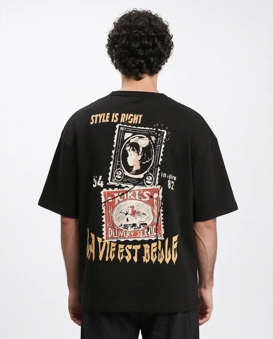 RAVIN "La Vie Est Belle" Oversized Graphic Street Tee – Black - R210521 - Image 2