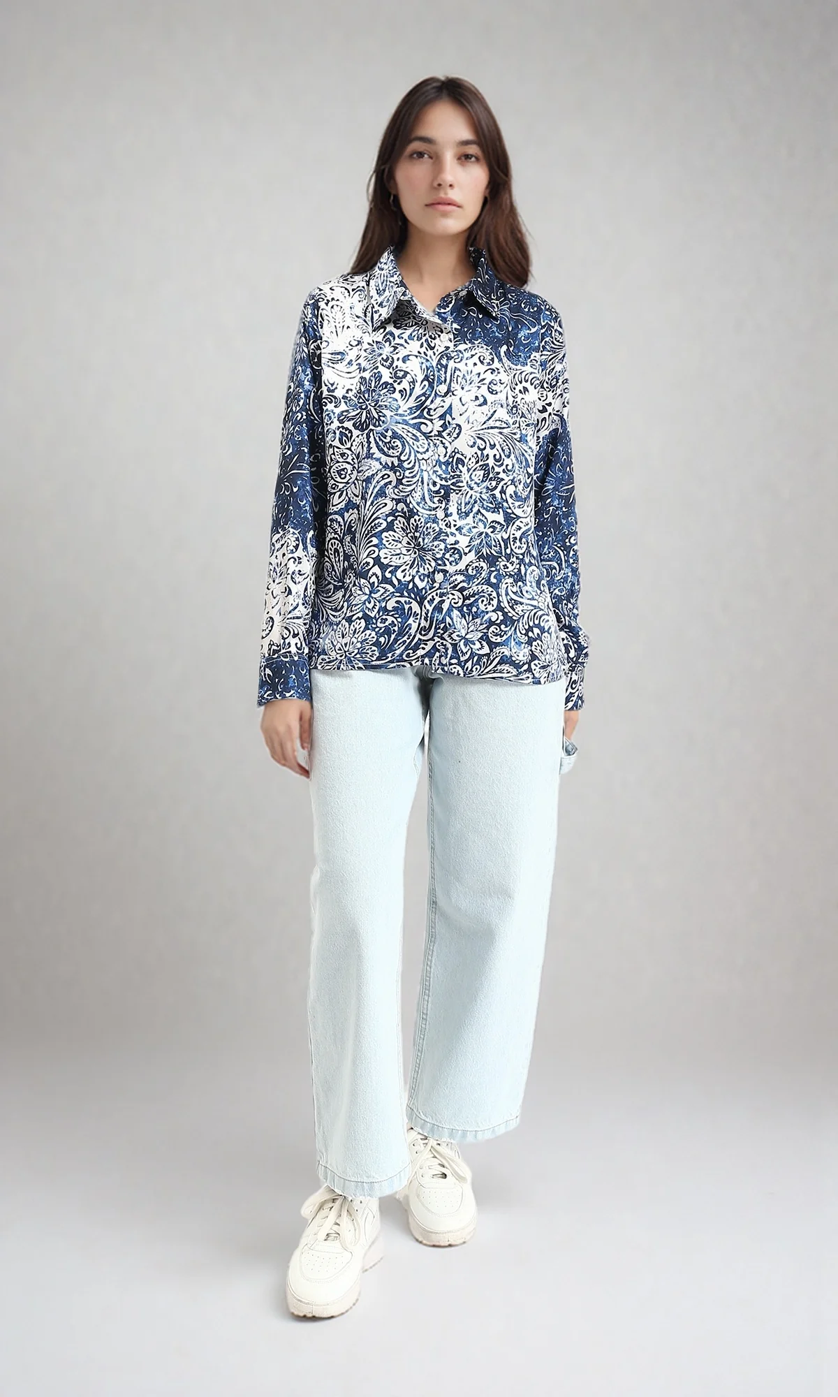 R211086 - Long Sleeves Buttoned Flory Shirt - Navy Blue & White - Image 5