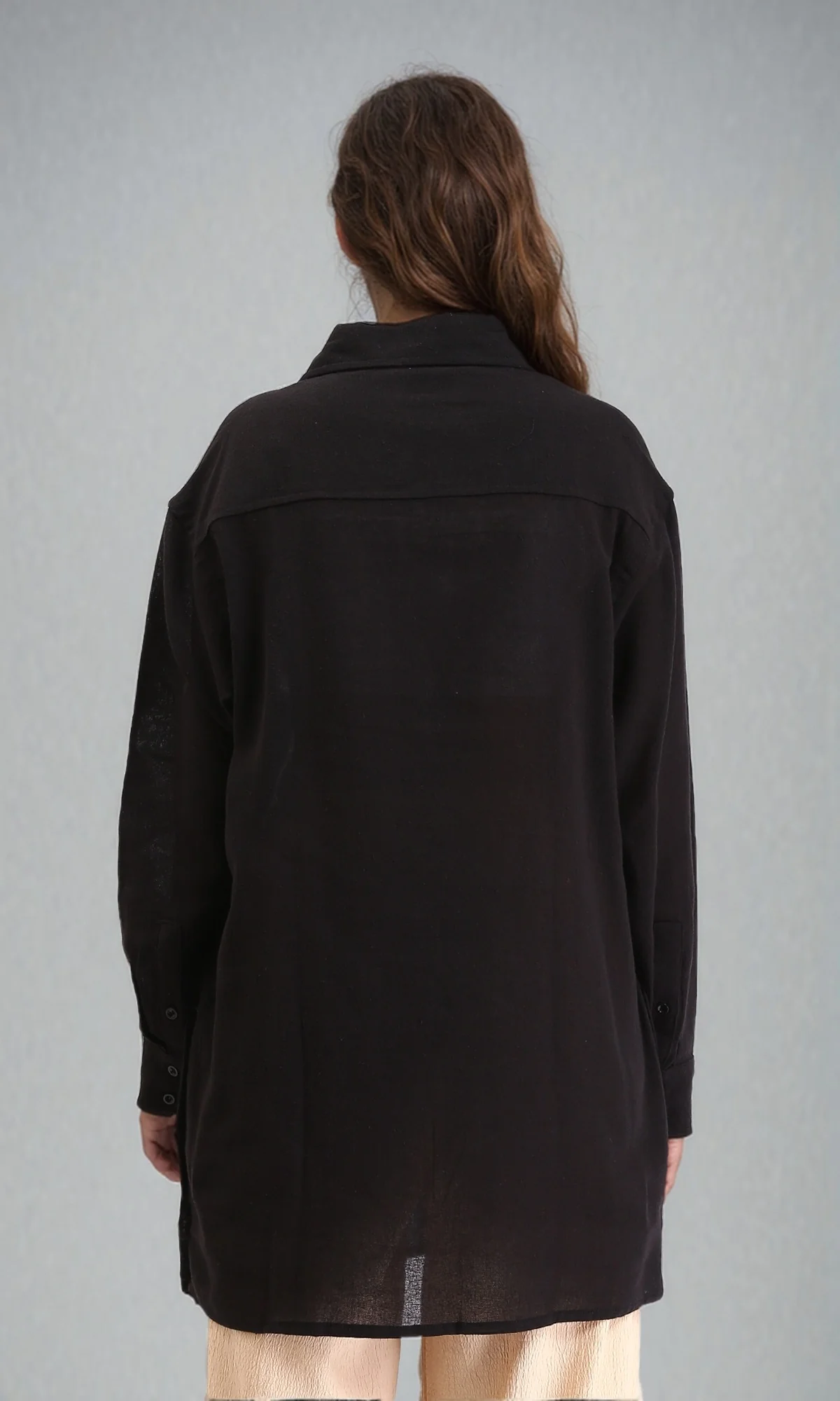 R206363 - Long Sleeves Solid Relaxed Long Shirt - Black - Image 2