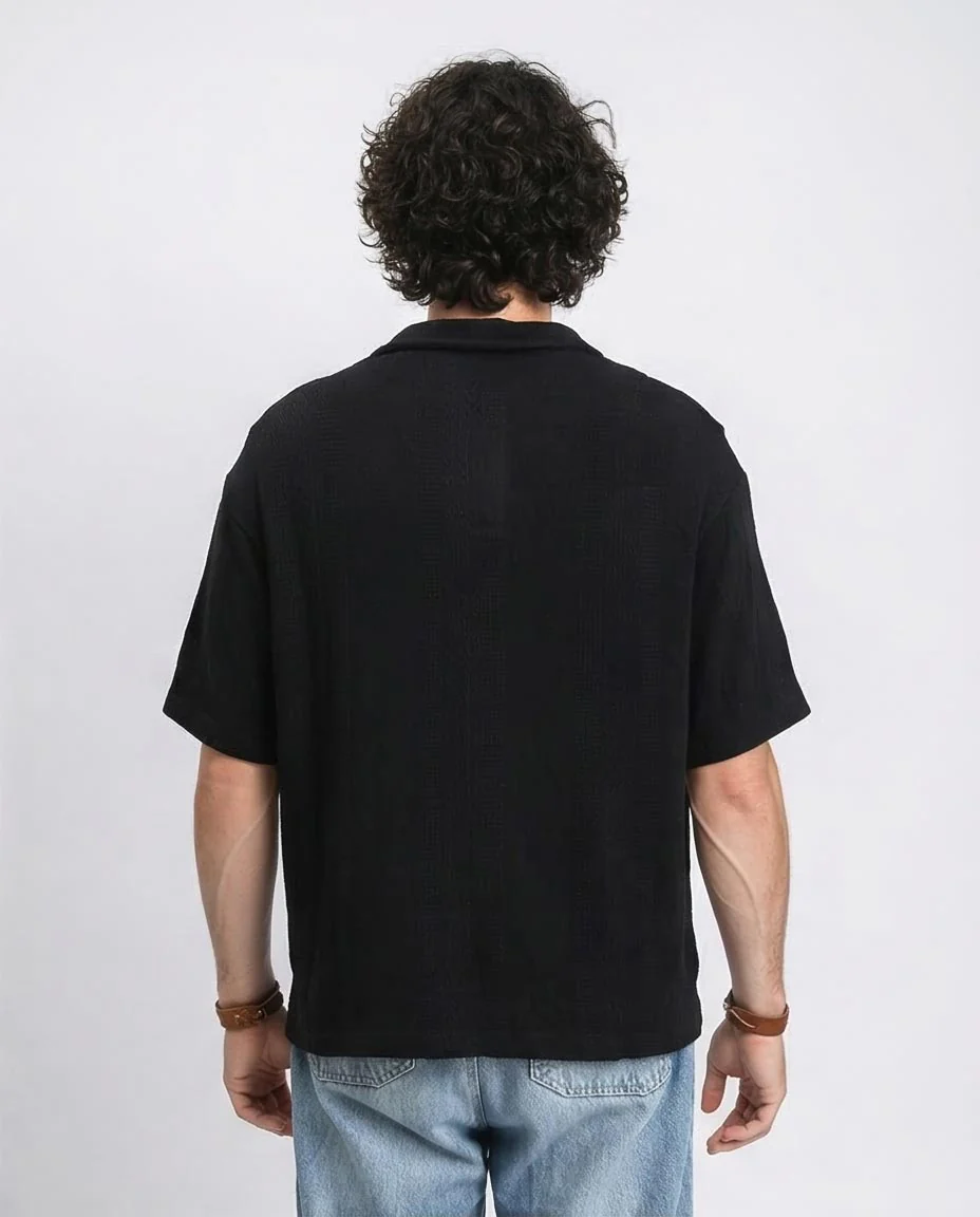Ravin Men’s Diamond-Textured Knit Polo – Relaxed V-Neck Short Sleeve in Black - R214894 - Image 2