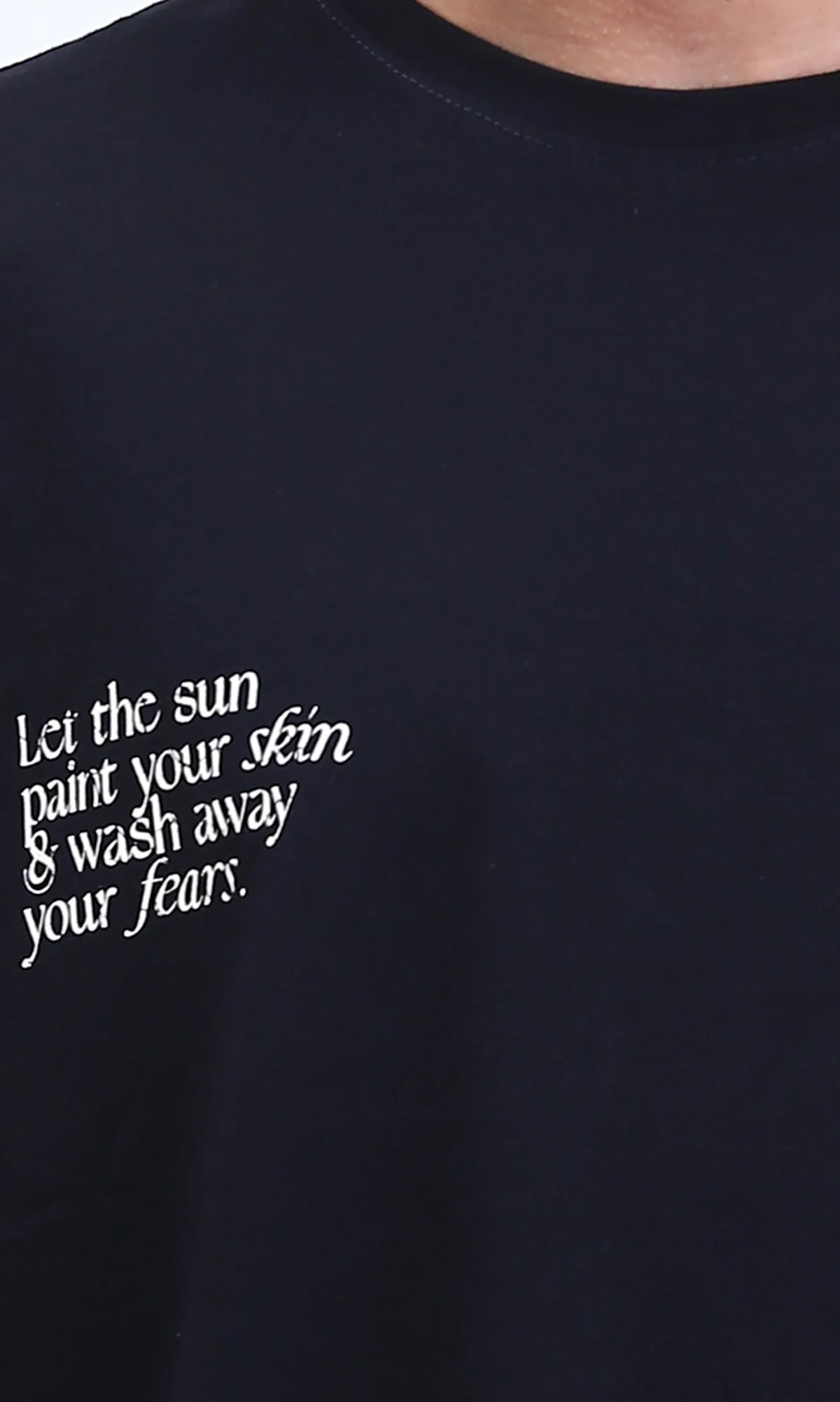 RAVIN Men’s Oversized "Lost Lovers" Graphic T-Shirt – Navy Blue - R209419 - Image 3