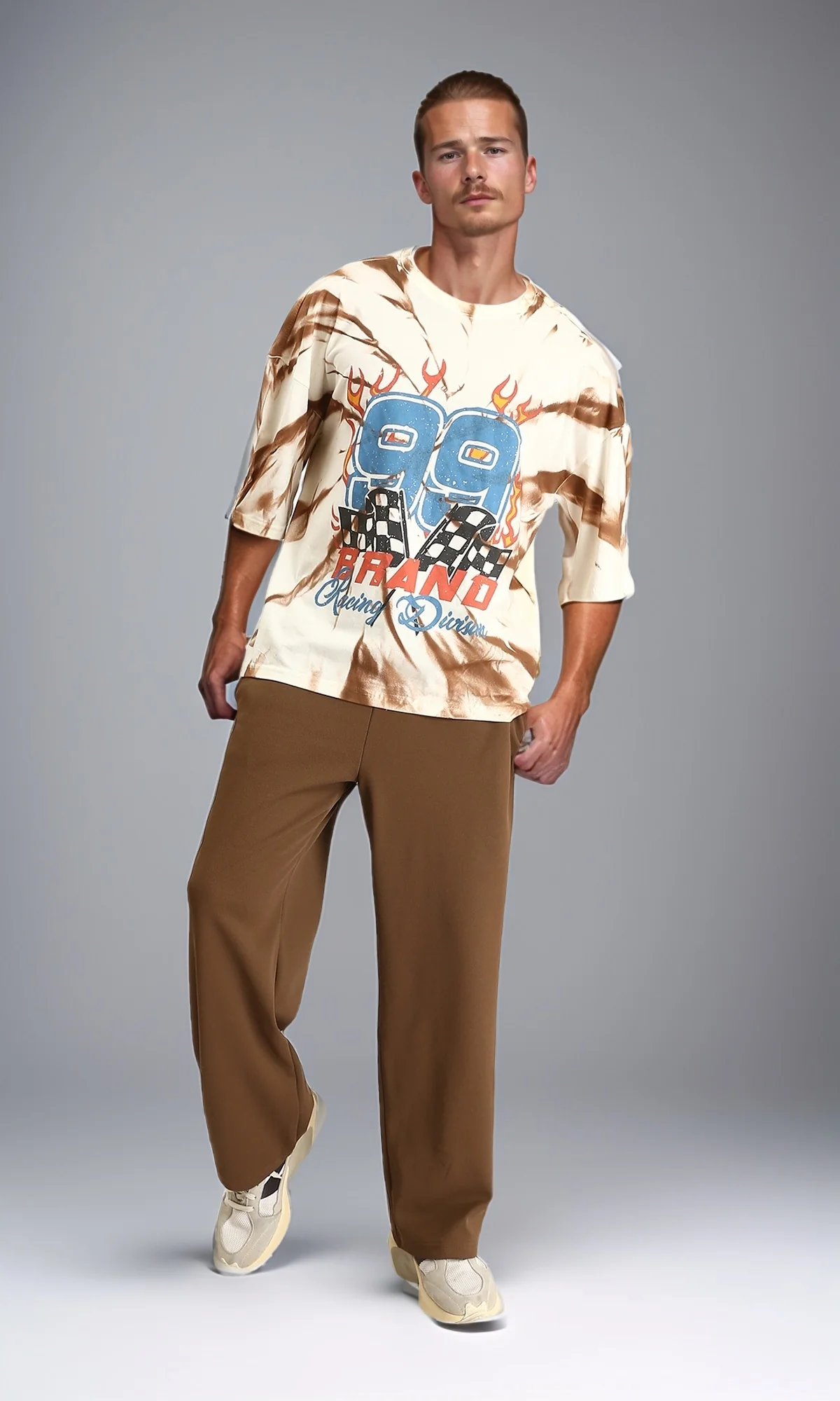 Essential Relaxed-Fit Solid Brown Trouser - Image 4