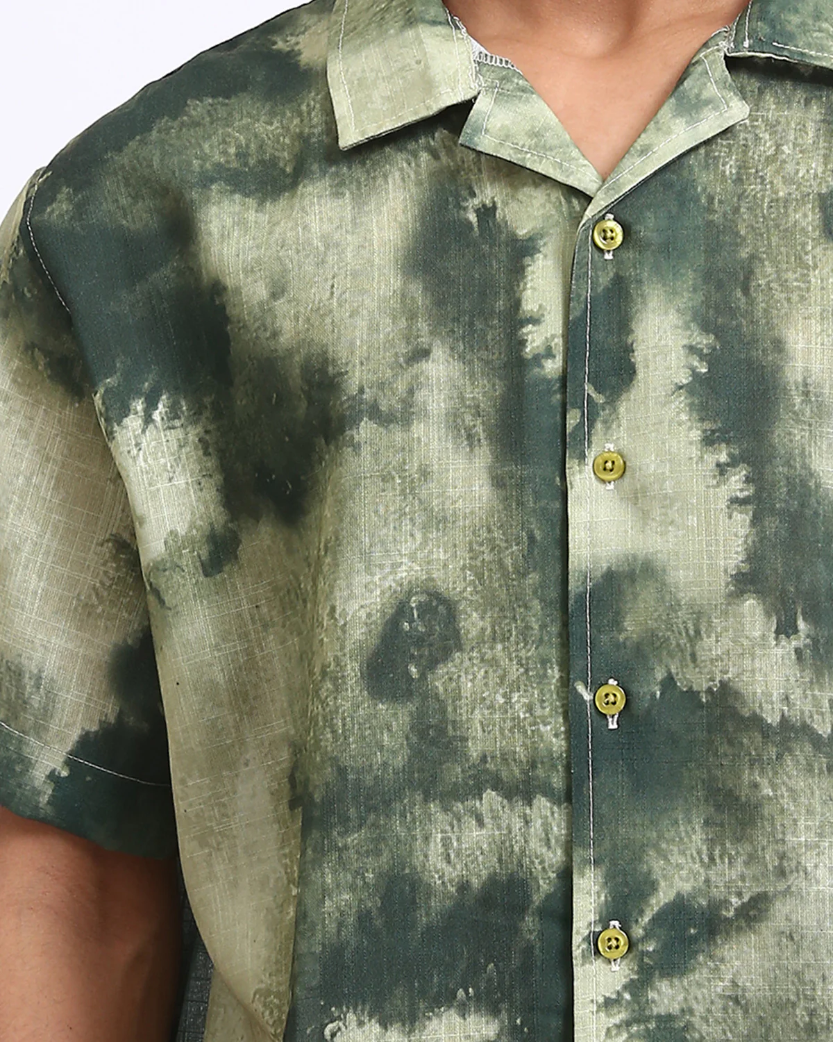 Ravin | Men’s Resort Cloud-Wash Camp Collar Shirt- Olive & Dark Green - R204707 - Image 4