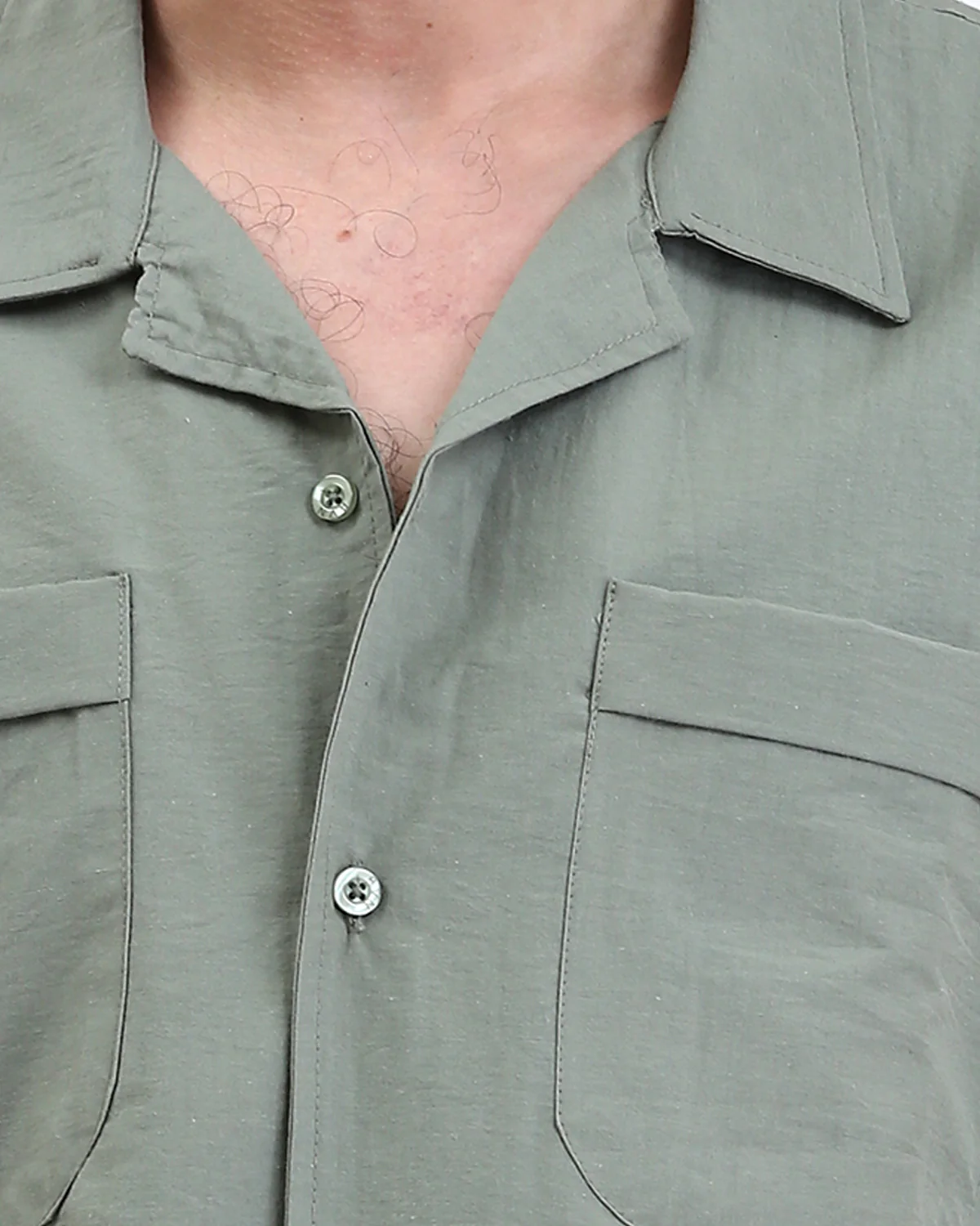 Ravin Men's Sage Green Camp Collar Shirt with Dual Utility Pockets - Olive - R208159 - Image 4
