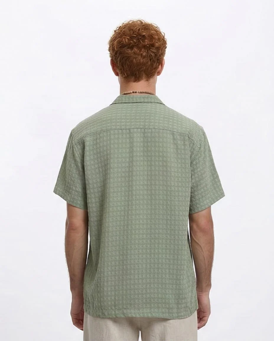 Ravin Men's Sage Green Textured Seersucker Resort Shirt - R210828 - Image 2