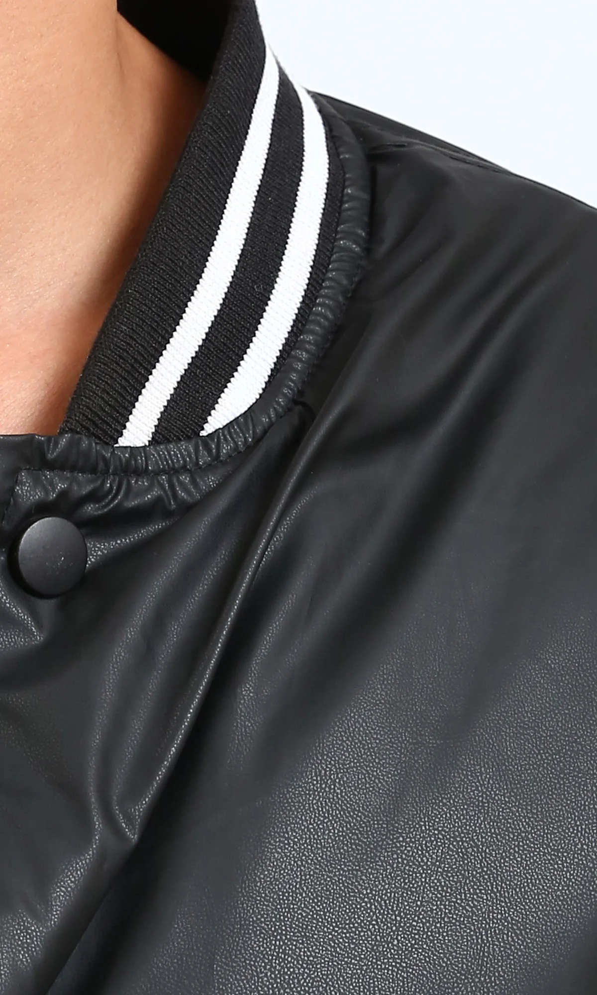 Ravin Men's Satin-Finish Heritage Varsity Jacket – Black - R213113 - Image 2