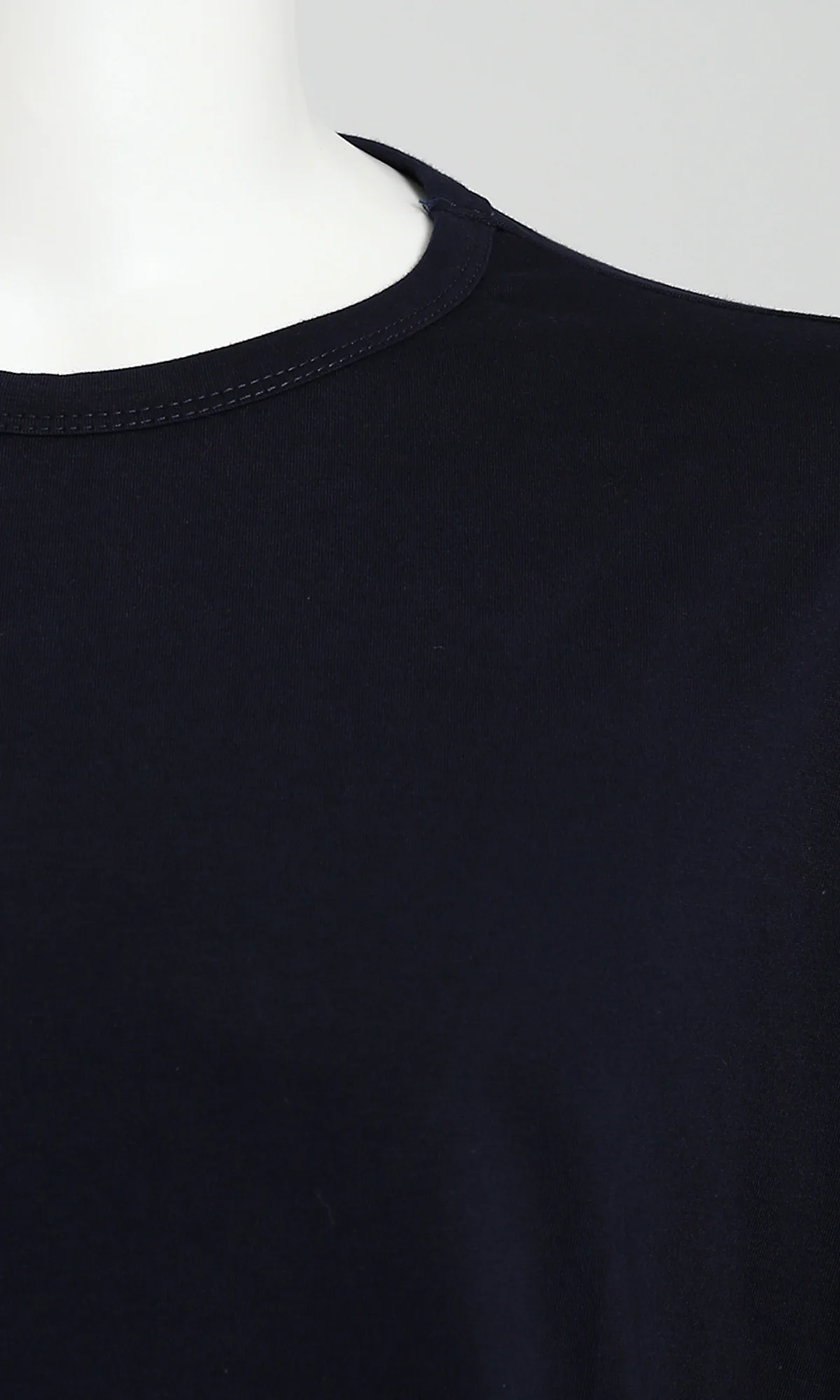 Essential Black Oversized Relaxed Fit T-Shirt - R216122 - Image 3