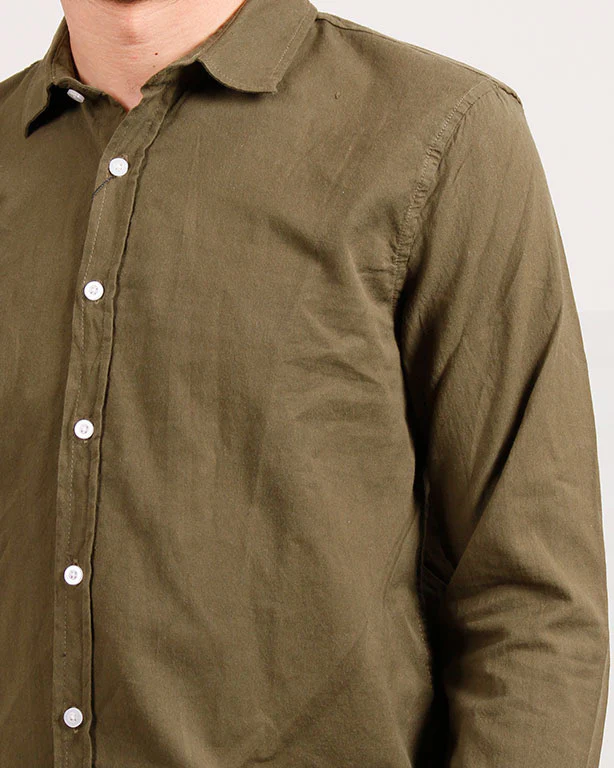 Ravin Men’s Tailored Fit Olive Green Long-Sleeve Shirt - Textured Cotton Blend - R206395 - Image 4
