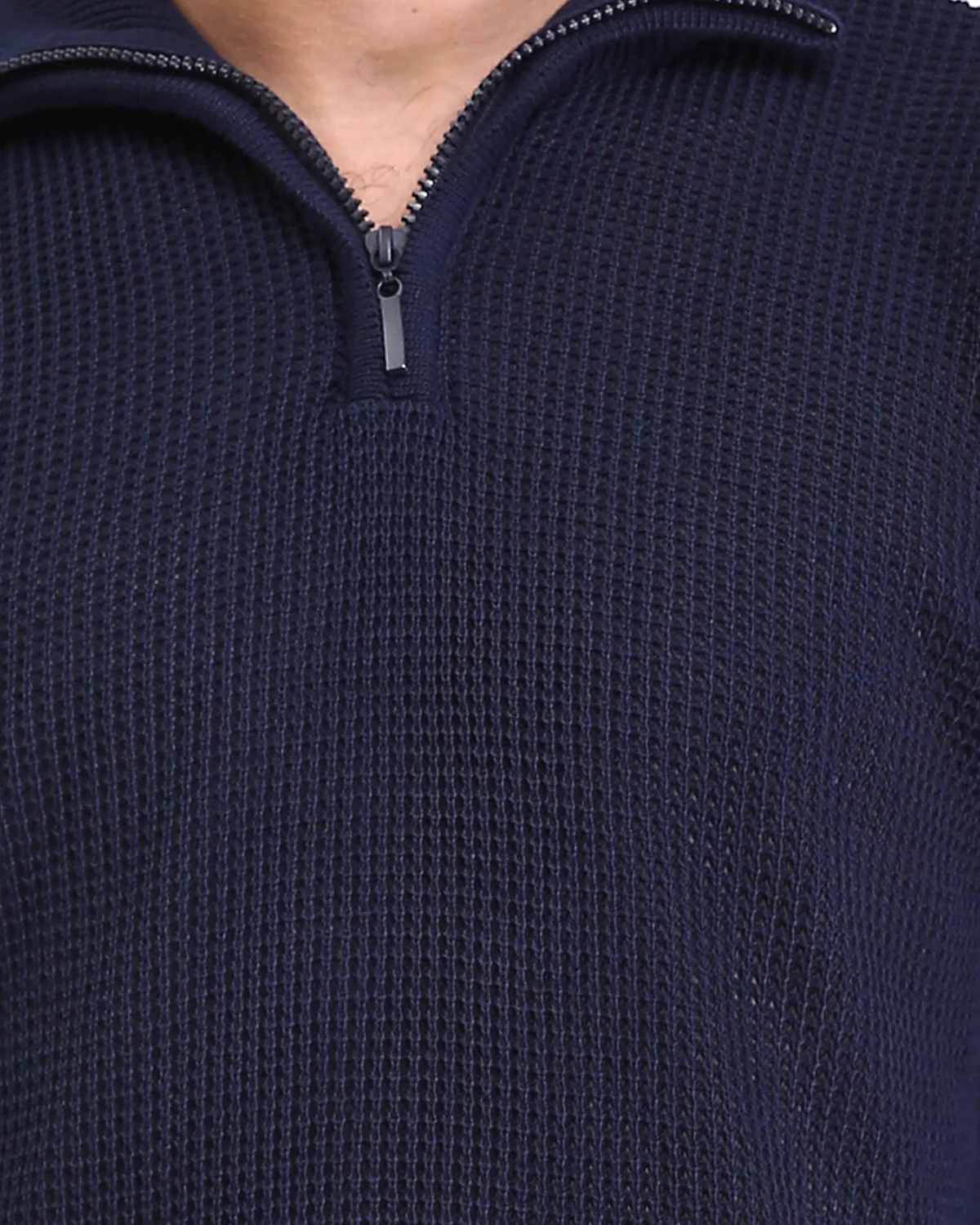 Ravin Men’s Waffle-Knit Quarter-Zip Pullover – Navy - R211501 - Image 4