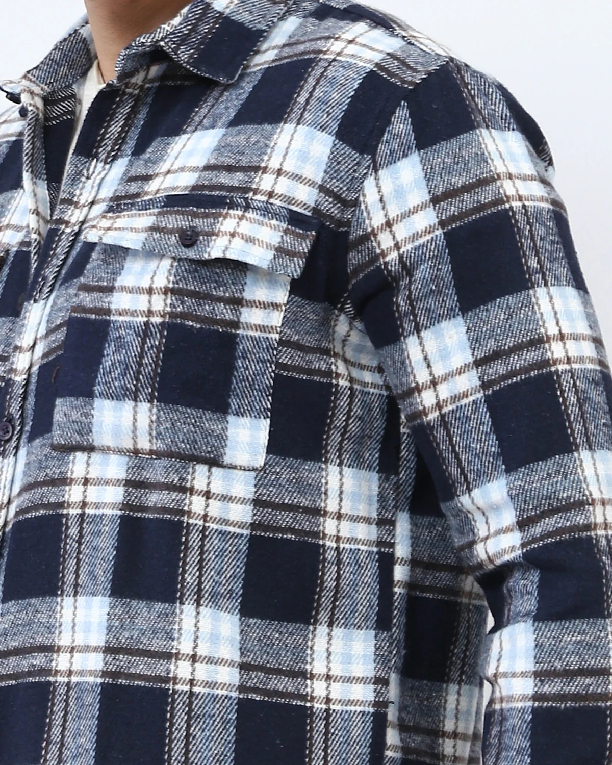 Navy and White Checkered Heavy Flannel Shirt - O200612 - Image 4