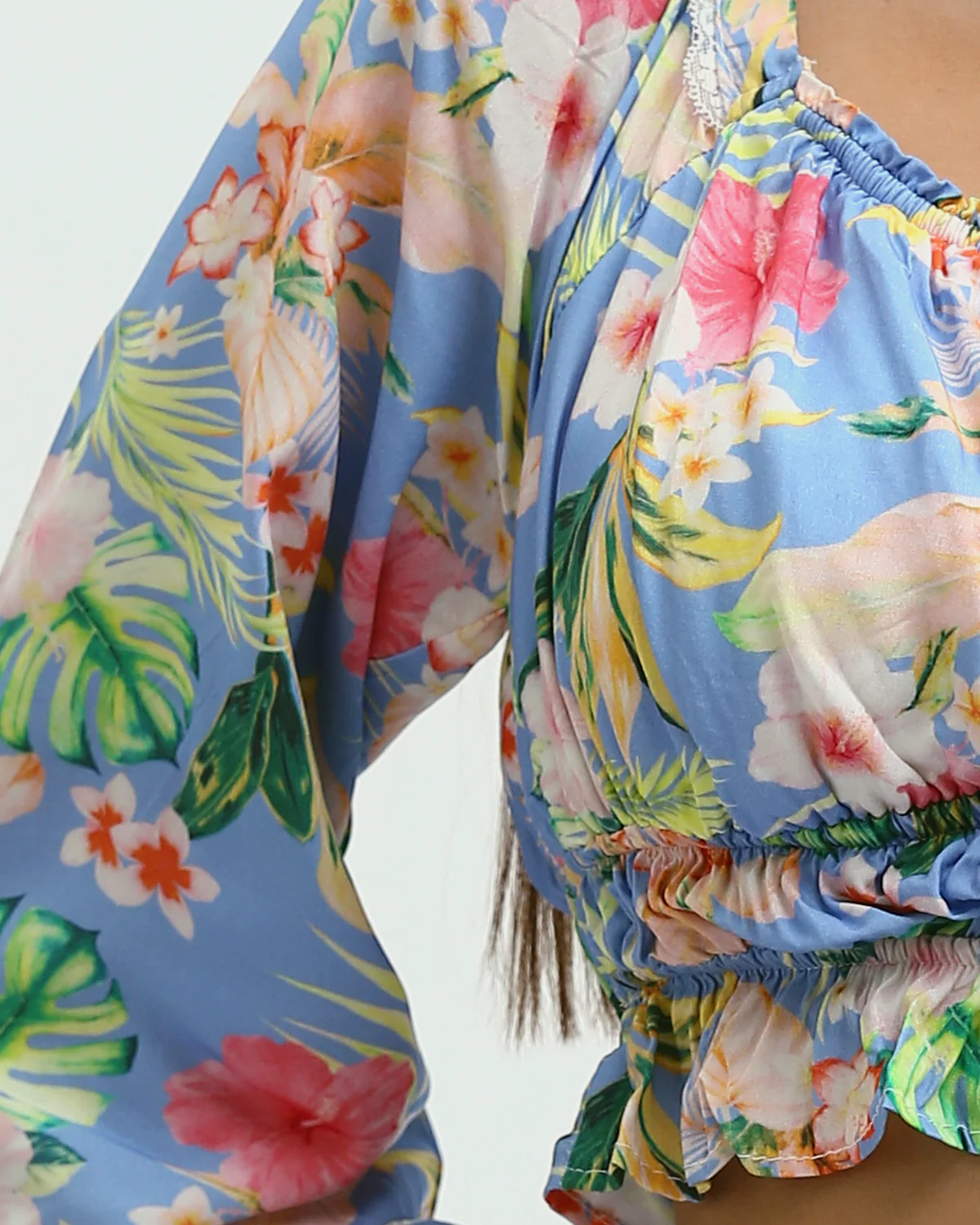 Ravin Tropical Floral Smocked Crop Top with Lace-Detail Balloon Sleeves - o193476 - Image 4