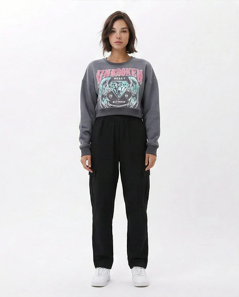 Women's Unbroken Heart Graphic Cropped Sweatshirt - O197579 - Image 3