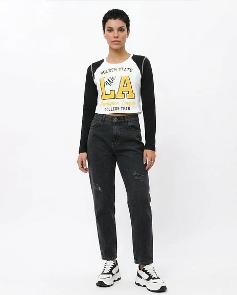 Black & White Raglan Graphic Crop Long Sleeve Top - O198540 - Image 3