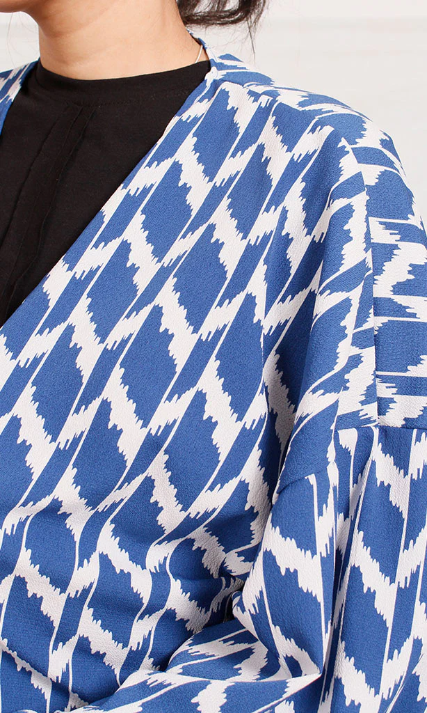 R207951 - Printed Crepe Chiffon Kimono - Blue & White - Image 4