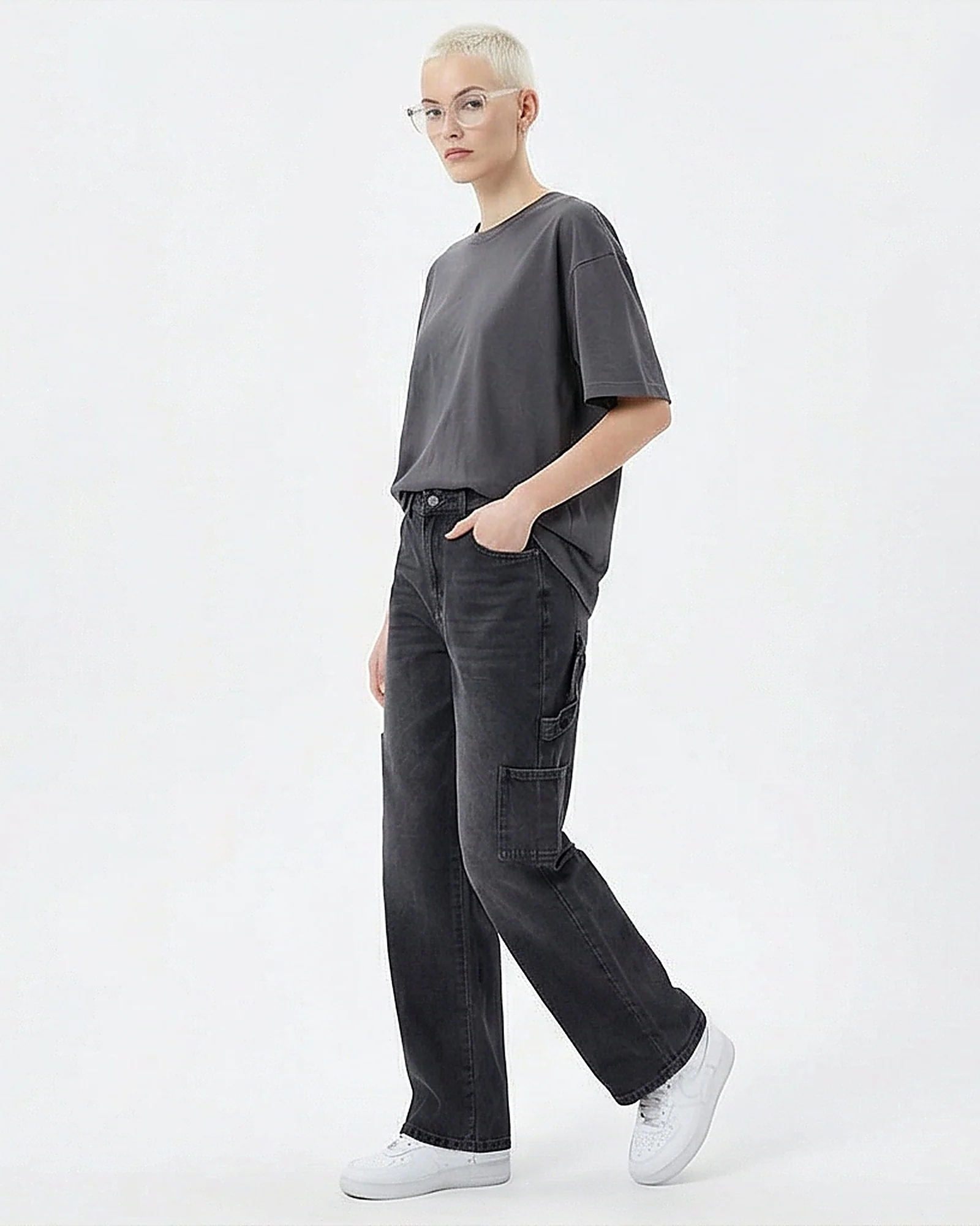 Washed Black High-Waist Wide-Leg Cargo Jeans - R205933 - Image 4