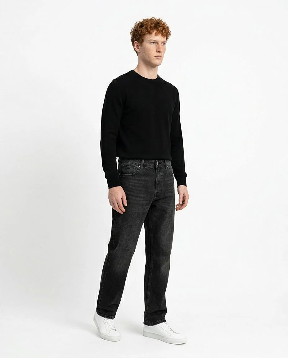 Ravin Men’s Elevated Straight-Leg Denim – Washed Charcoal - R217114 - Image 4