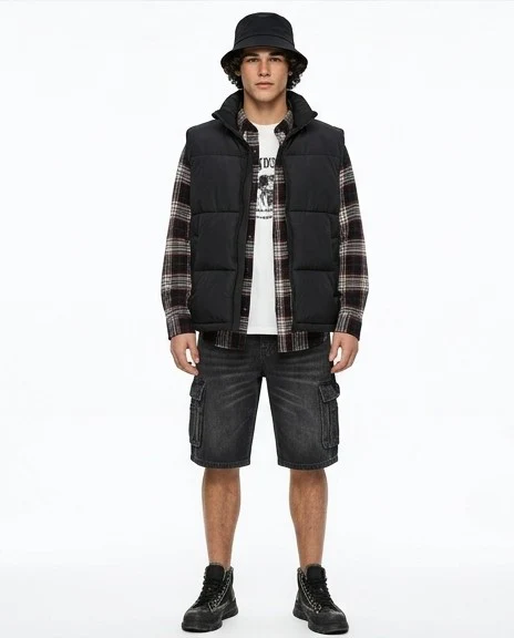 Modern Explorer Washed Black Denim Cargo Shorts - R217184 - Image 4