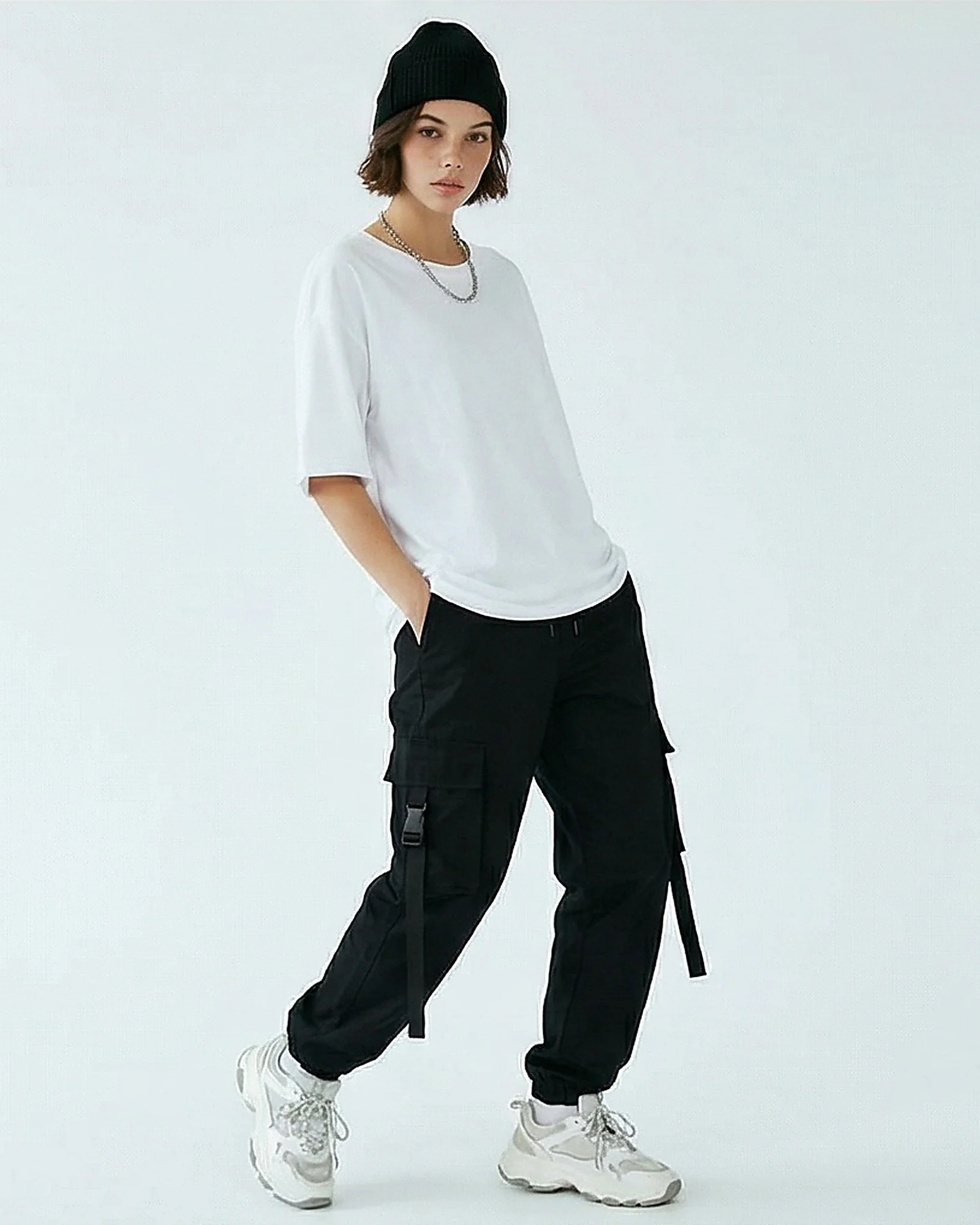 Essential White Oversized Crew Neck T-Shirt - R217418 - Image 3