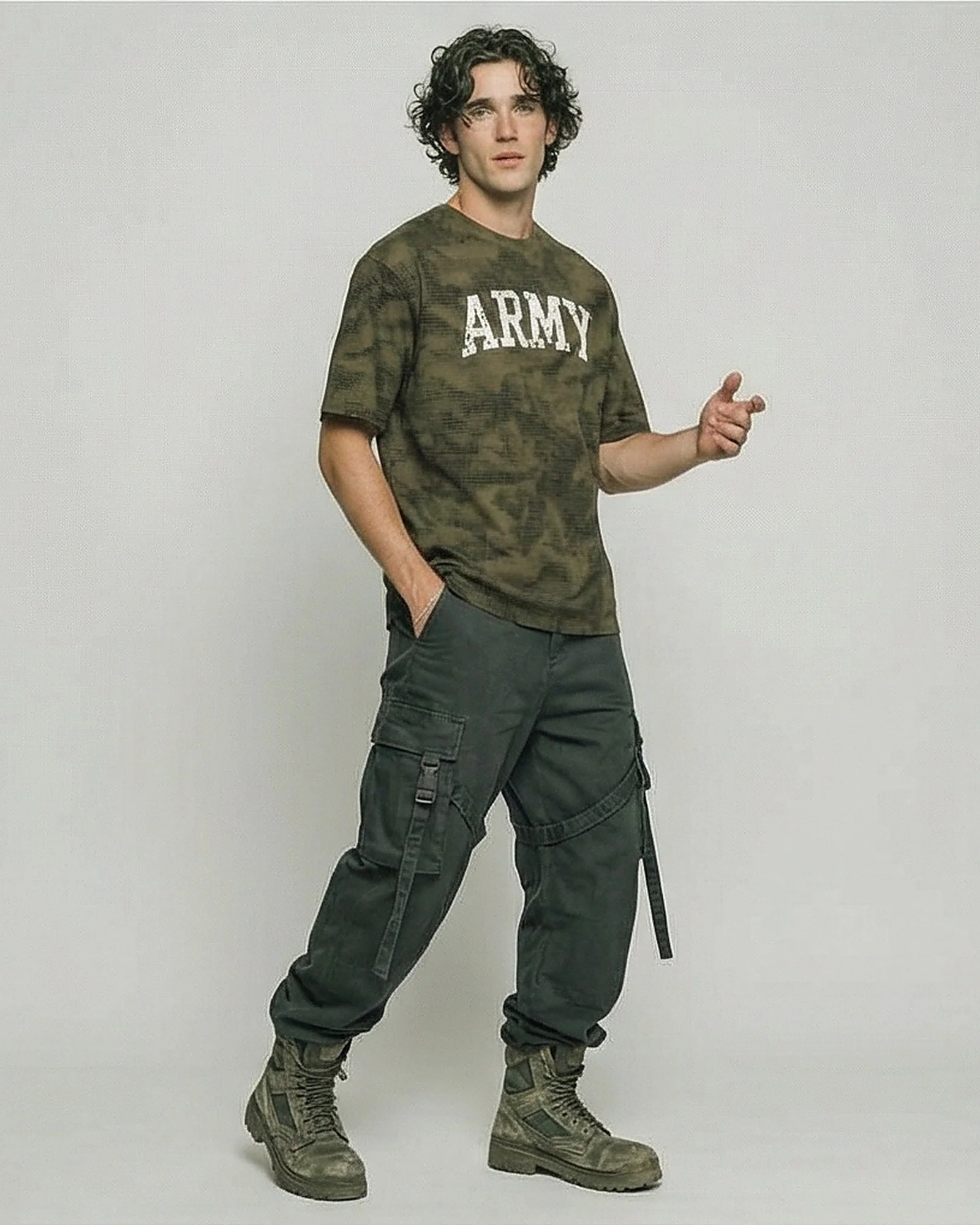 Ravin Men's Olive Camo Graphic Print T-Shirt - Image 3