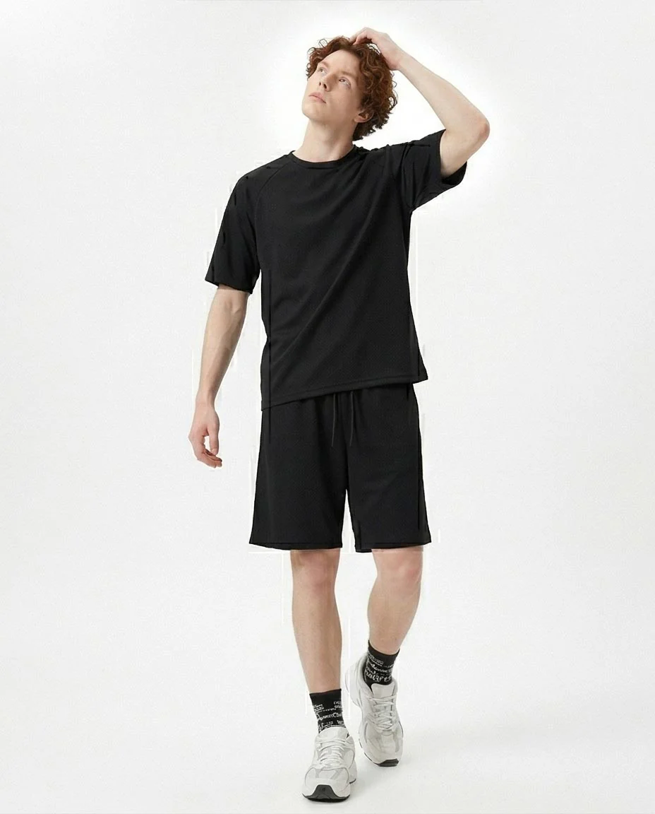 Ravin Men's Herringbone Textured Raglan Performance T-Shirt – Black - R216810 - Image 3