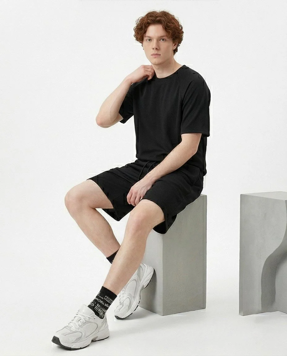 Ravin Men's Herringbone Textured Raglan Performance T-Shirt – Black - R216810 - Image 4