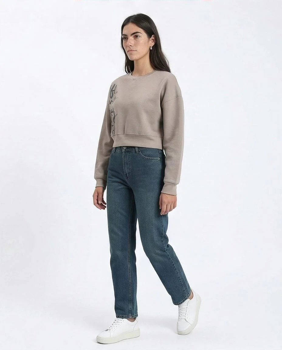 Ravin Women’s Graffiti Print Boxy Cropped Sweatshirt – Mushroom Grey - R214784 - Image 5