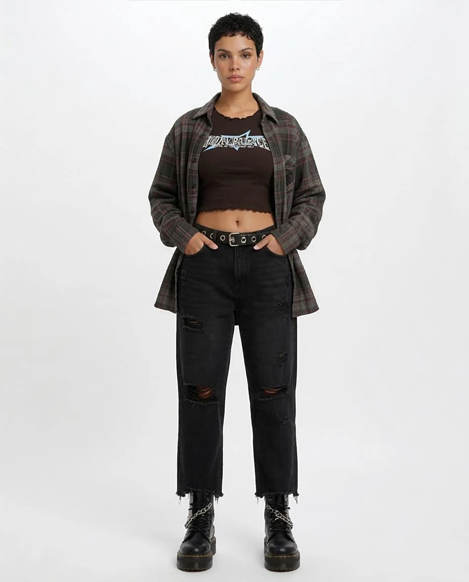 R205866 Ravin Women’s Ivory Palace Lettuce-Trim Cropped Graphic Tee – Black - Image 3