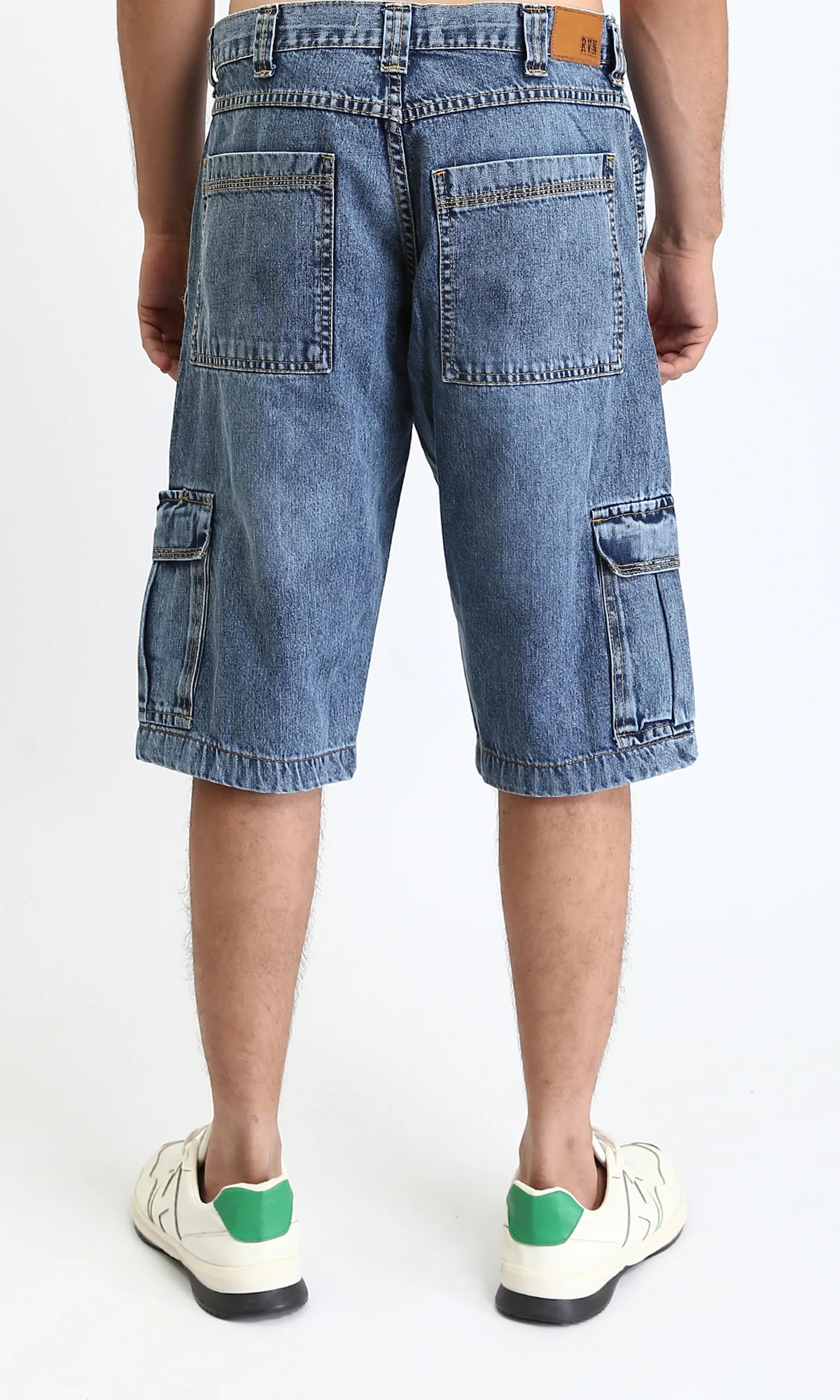 R207931 - Regular Fit Denim Shorts with Pockets - Standard Blue - Image 2