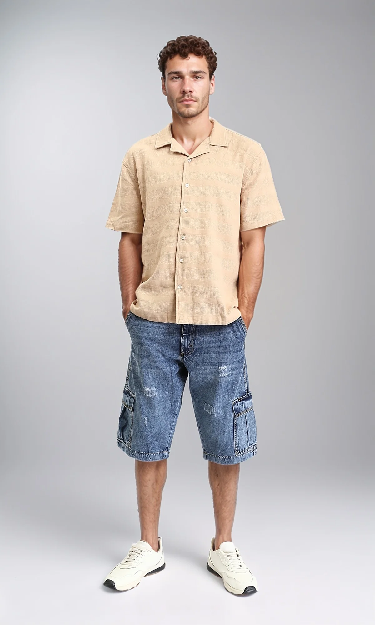R207931 - Regular Fit Denim Shorts with Pockets - Standard Blue - Image 5