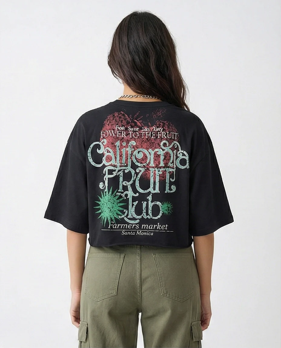 R210552 - Relaxed Slip On Printed Tee - Black - Image 2