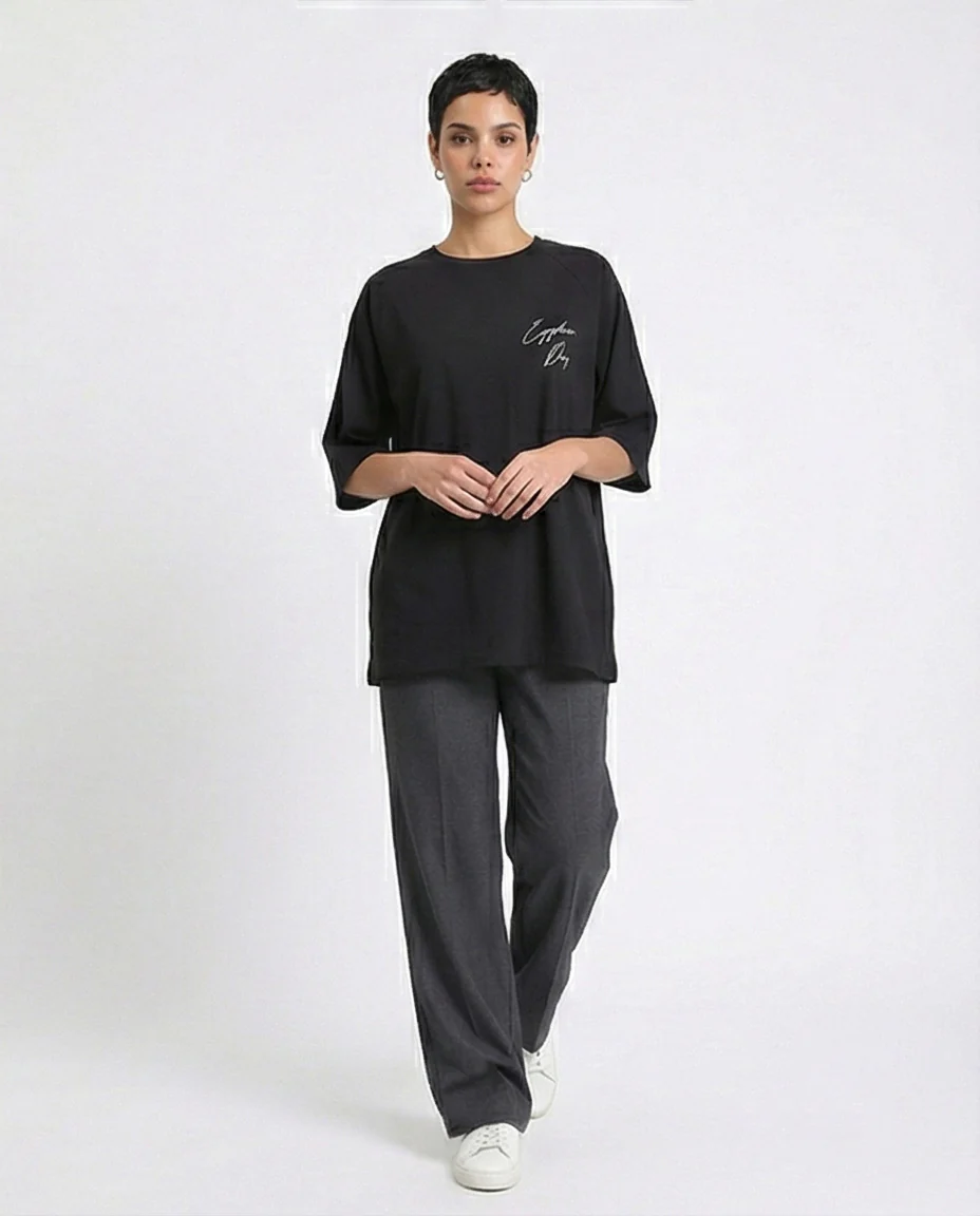 R208520 - Slip On Relaxed Fit Cotton Long Tee - Black - Image 5
