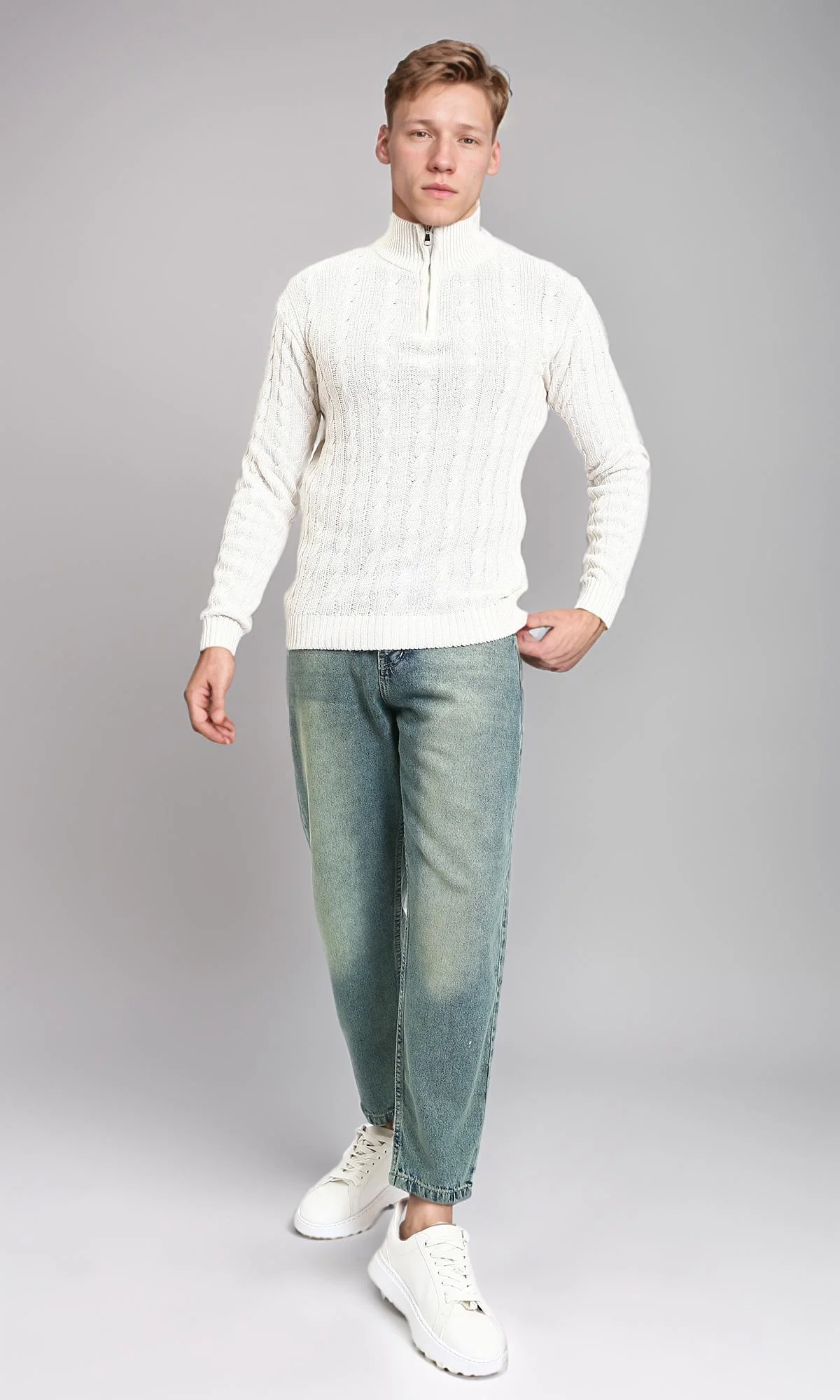 R213316 - Solid Casual Jeans with Front Wash - Stonewash - Image 4