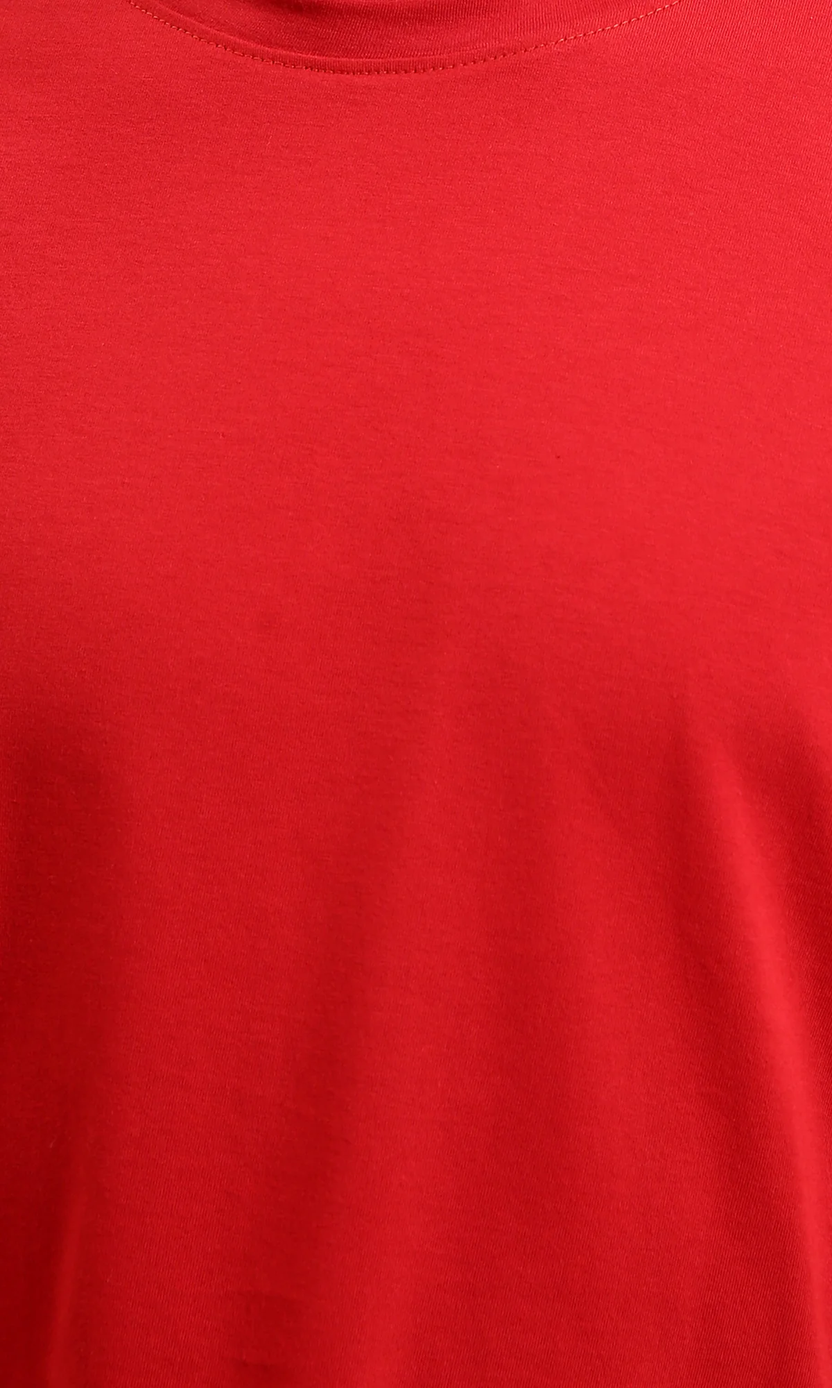 R216104 - Solid Crew Neck Relaxed Fit Tee - Red - Image 3