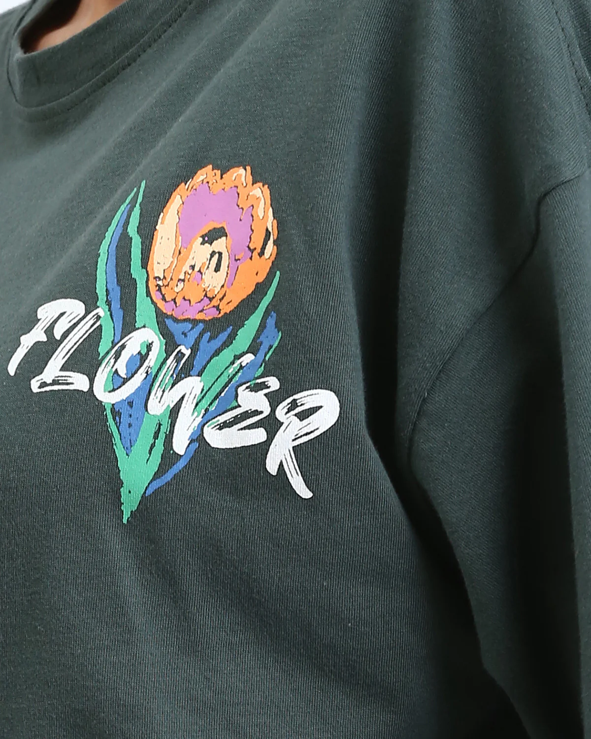 Ravin Unisex Oversized Graphic T-Shirt – Abstract Tulip Print - Forest Green - O203156 - Image 4