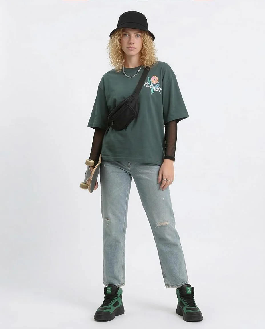 Ravin Unisex Oversized Graphic T-Shirt – Abstract Tulip Print - Forest Green - O203156 - Image 5