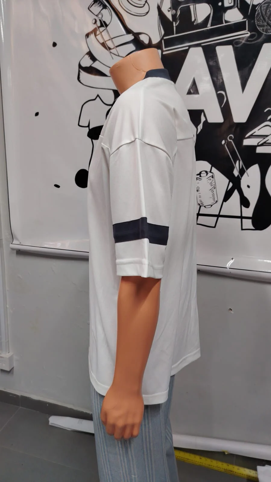 White Oversized Athletic Jersey Graphic Tee - R216883 - Image 4