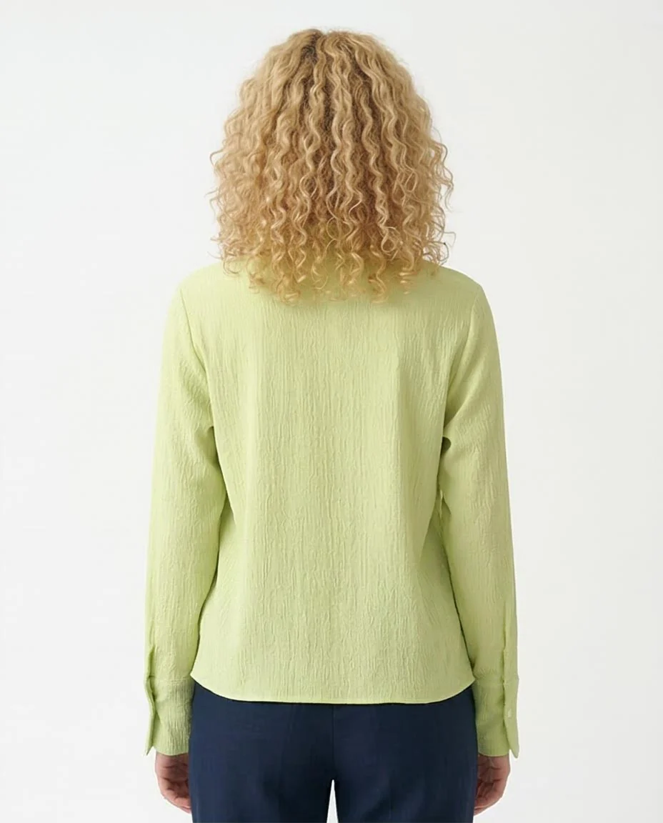 RAVIN Women’s Crinkle-Textured Button-Down Shirt – Lime Sorbet - R208129 - Image 2