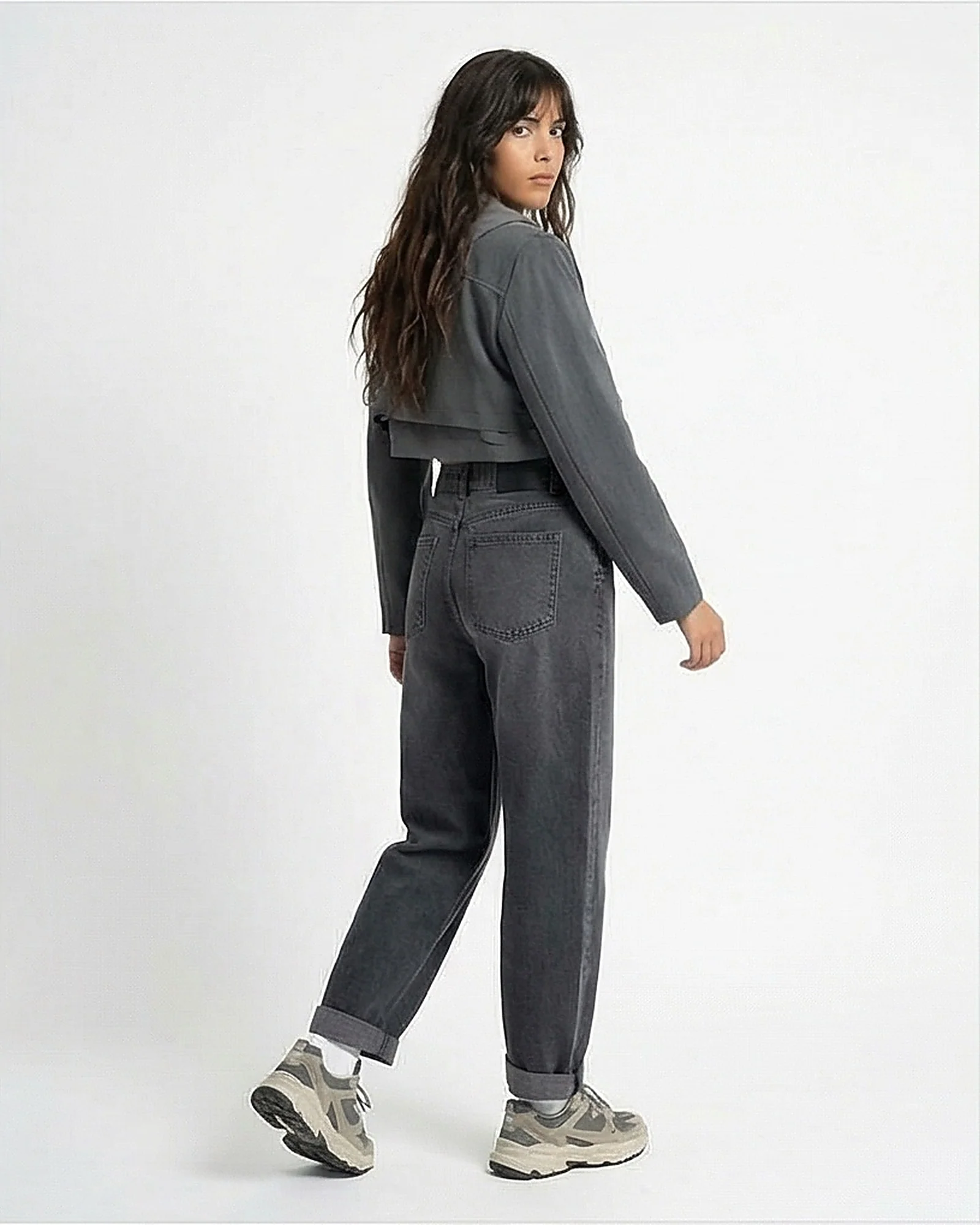 Women's High-Waisted Grey Relaxed Fit Jeans - Image 4