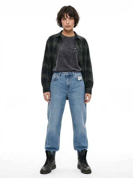 High-Waist Relaxed Straight Leg Jeans in Light Blue - R217505 - Image 3